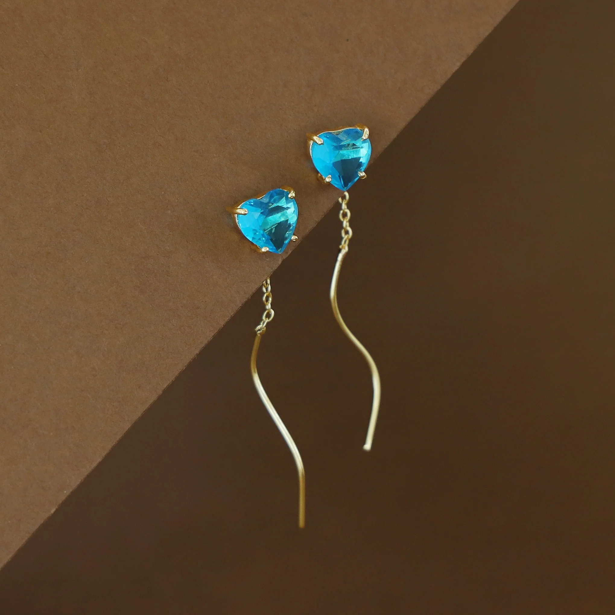 Sahana Golden Claw Heart Glossy Needle And Thread Earring - Image 10