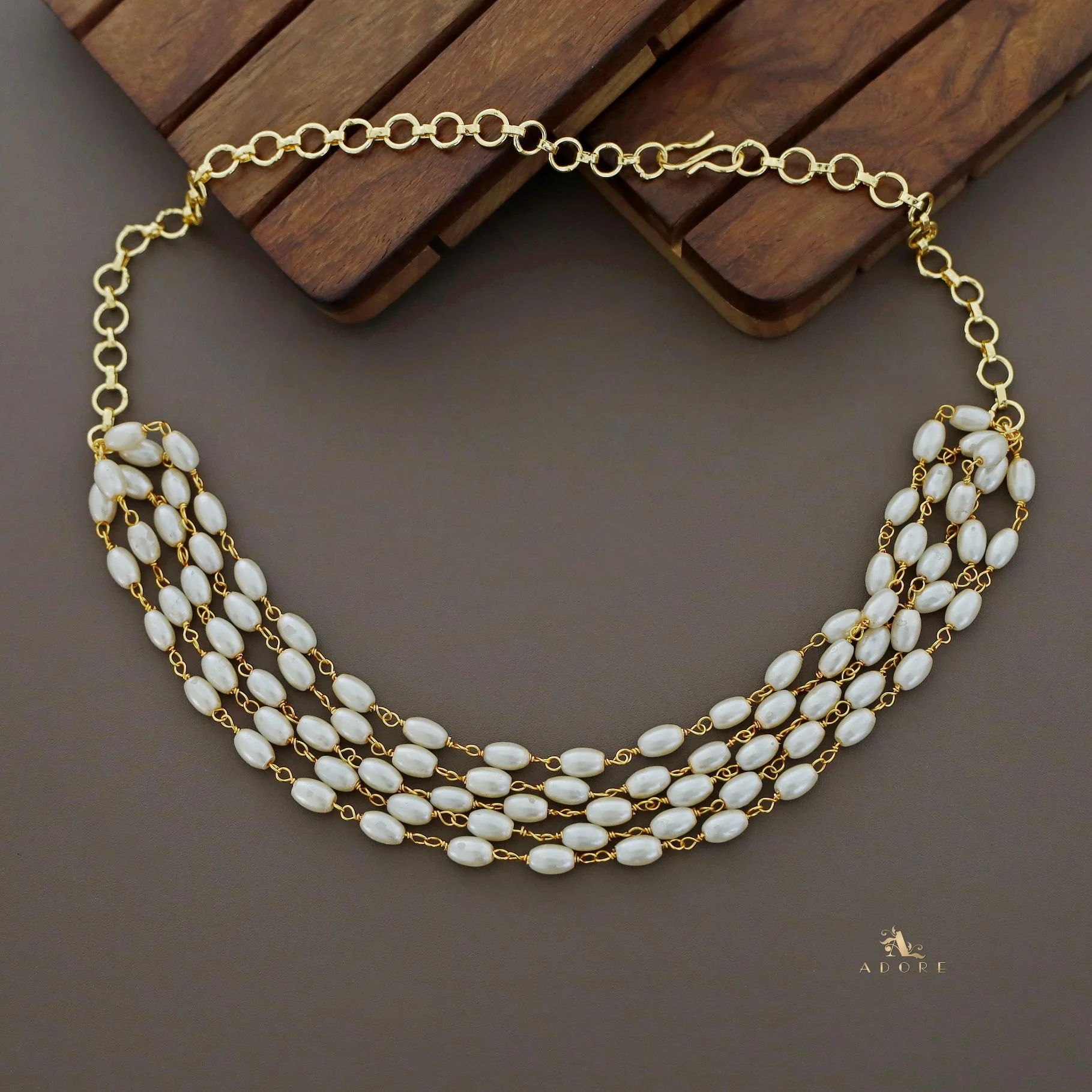 Salomi Golden 5 Layer Pearl Choker - Image 3