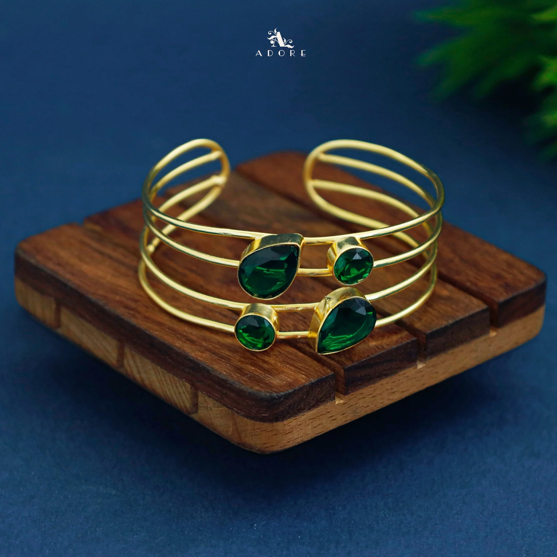 Samara Golden 4 Layer Glossy Drop Bangle - Image 8