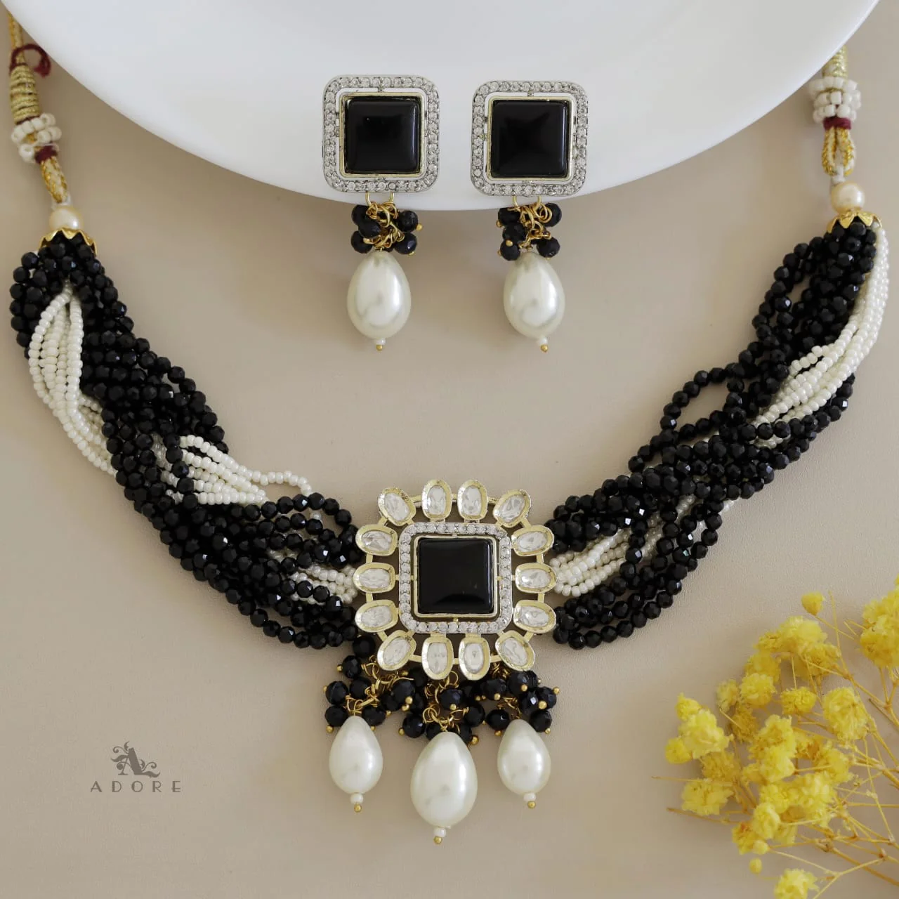 Samhita Braided Kundan Choker With Earring - Image 7