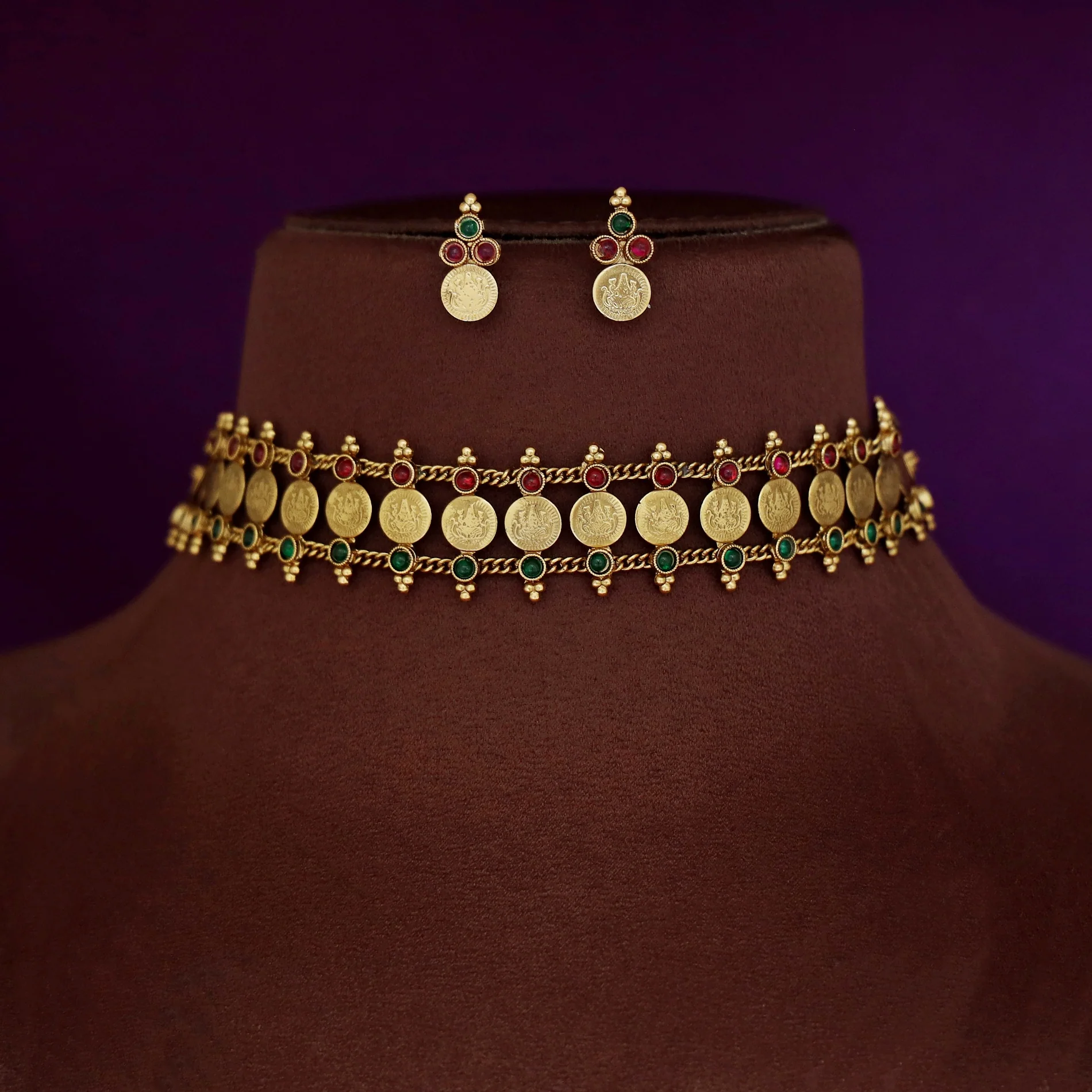 Samvitha Devi Kashi 2 Layer Choker with Earring - Image 5