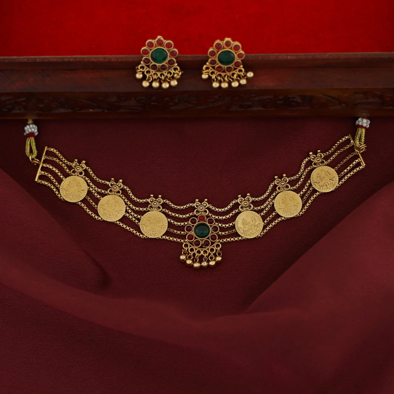 Sanchita Samudra 5 Layer Kashi Floral Choker With Earring - Image 2