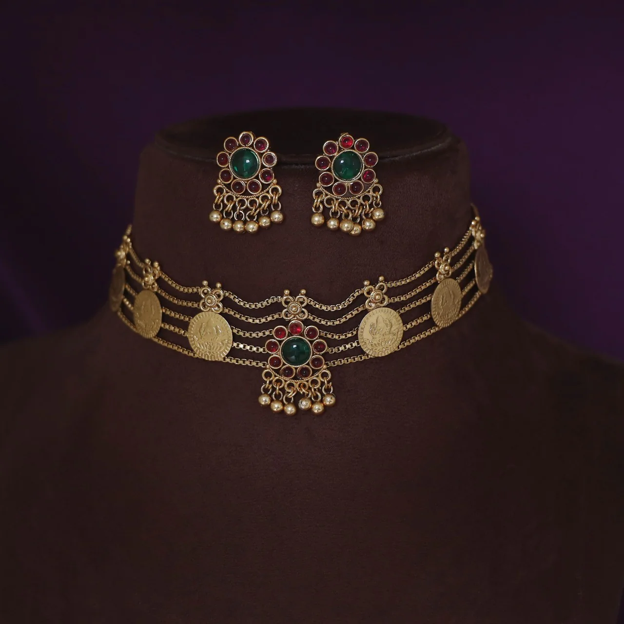 Sanchita Samudra 5 Layer Kashi Floral Choker With Earring - Image 5