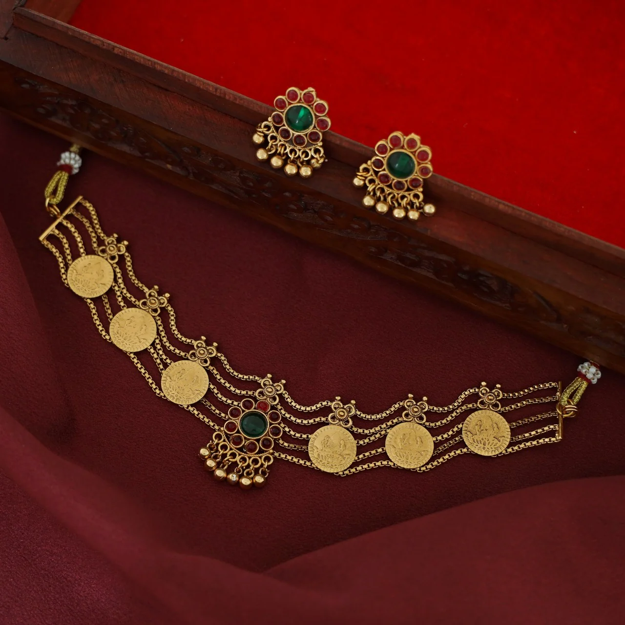 Sanchita Samudra 5 Layer Kashi Floral Choker With Earring - Image 6