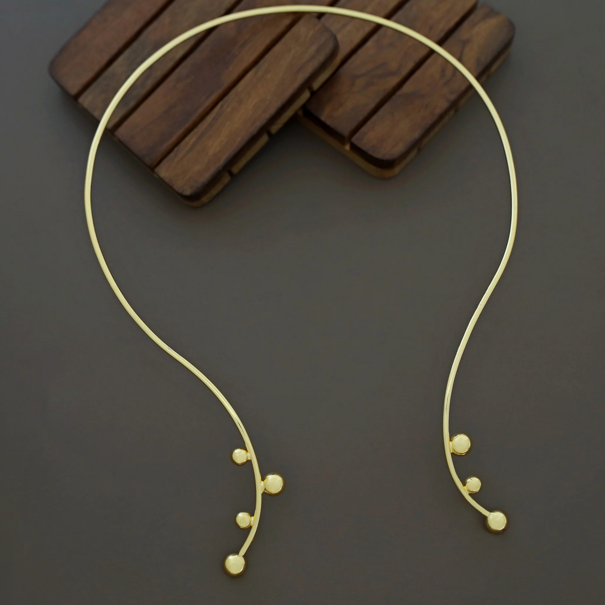 Sanwitha Golden Half Ball Neck Cuff - Image 5