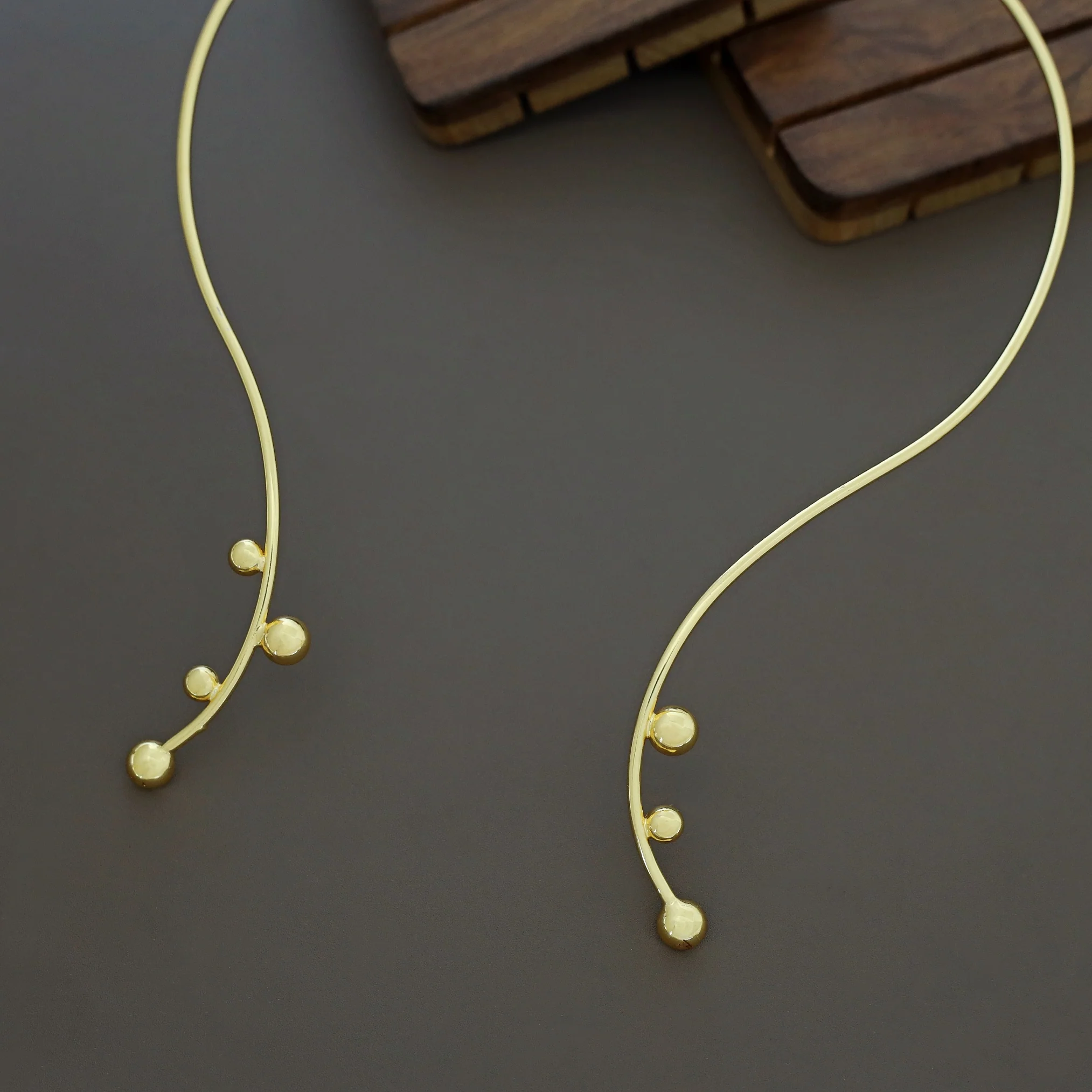 Sanwitha Golden Half Ball Neck Cuff - Image 6