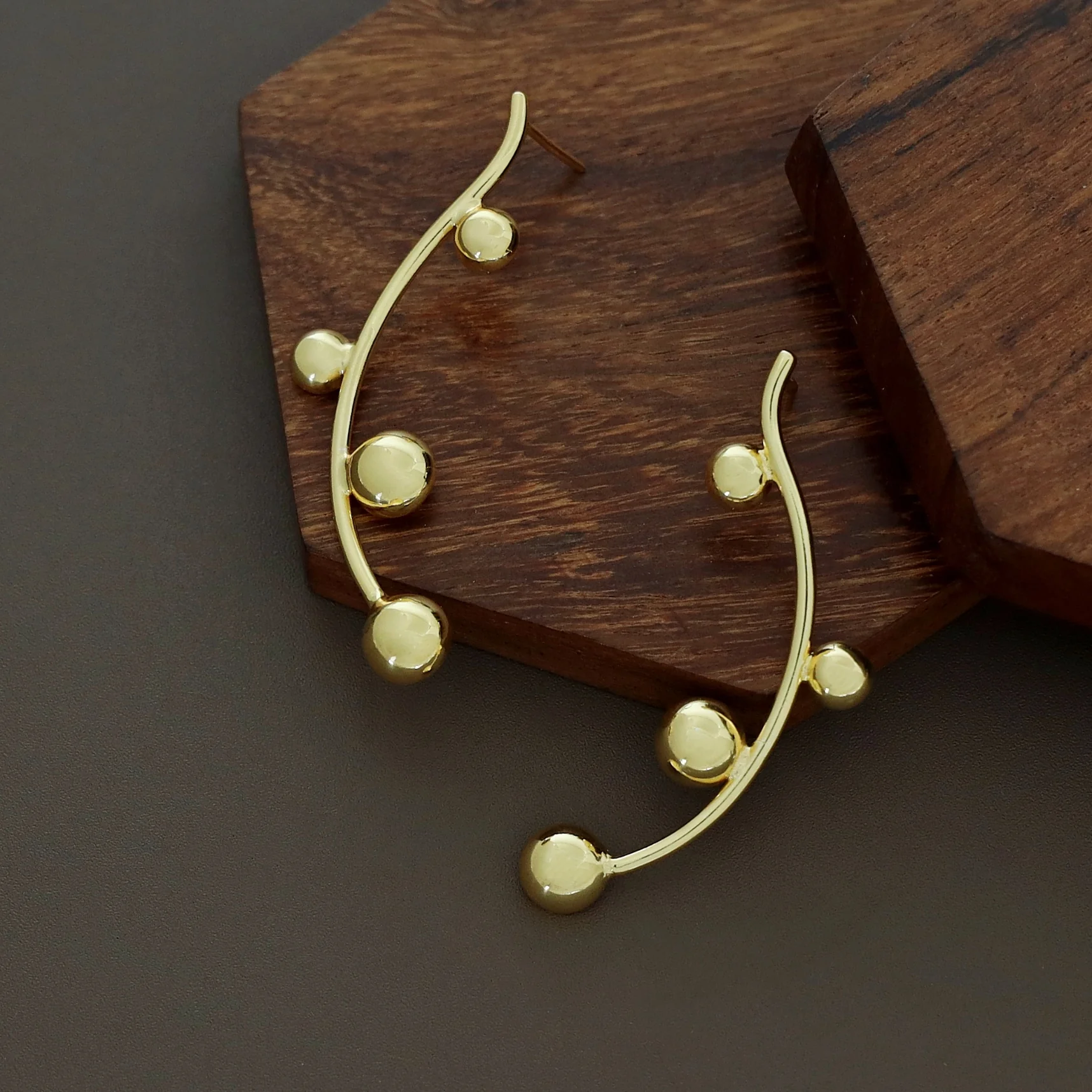 Sanwitha Golden Curvy Half Ball Earring - Image 3