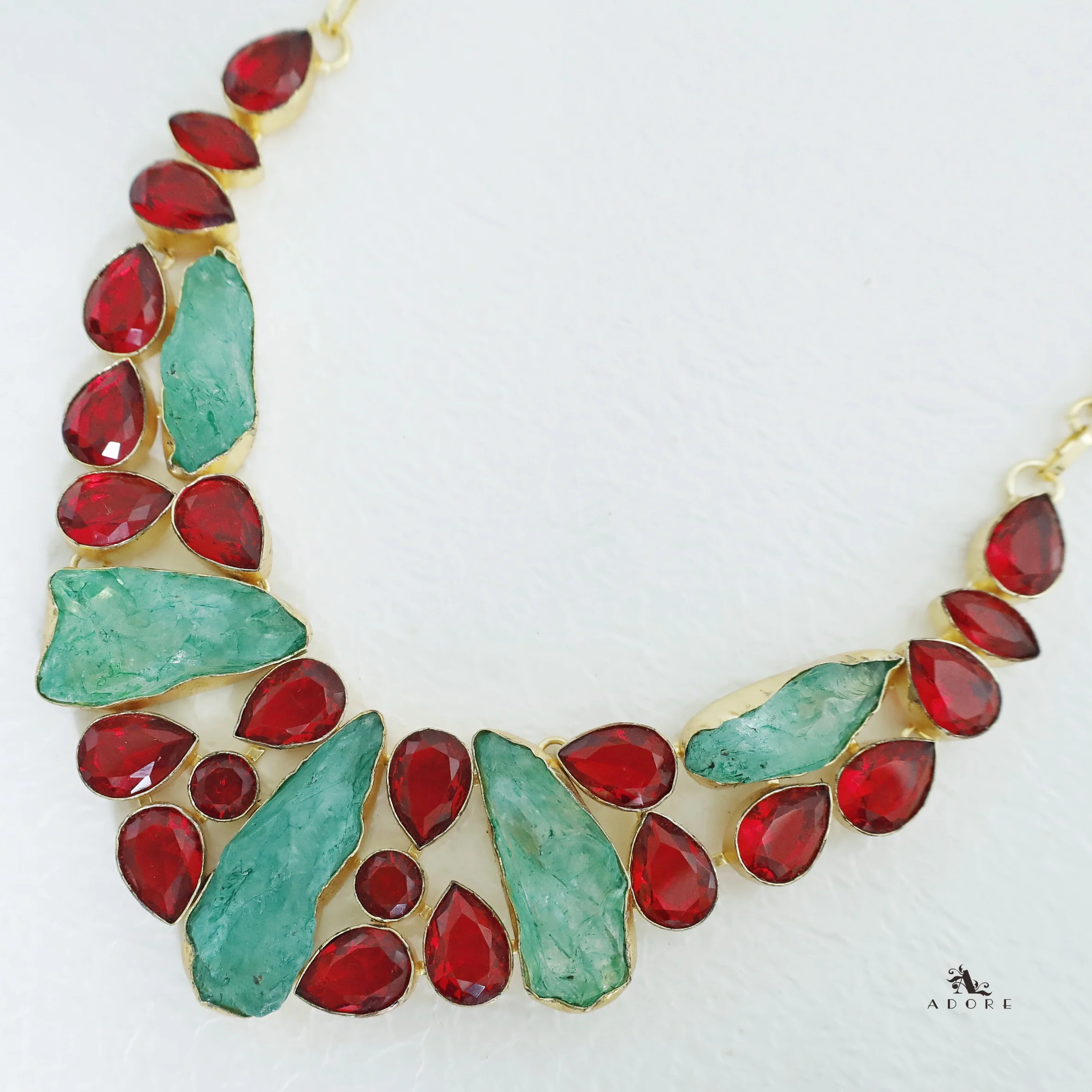 Sarai Neckpiece - Image 2