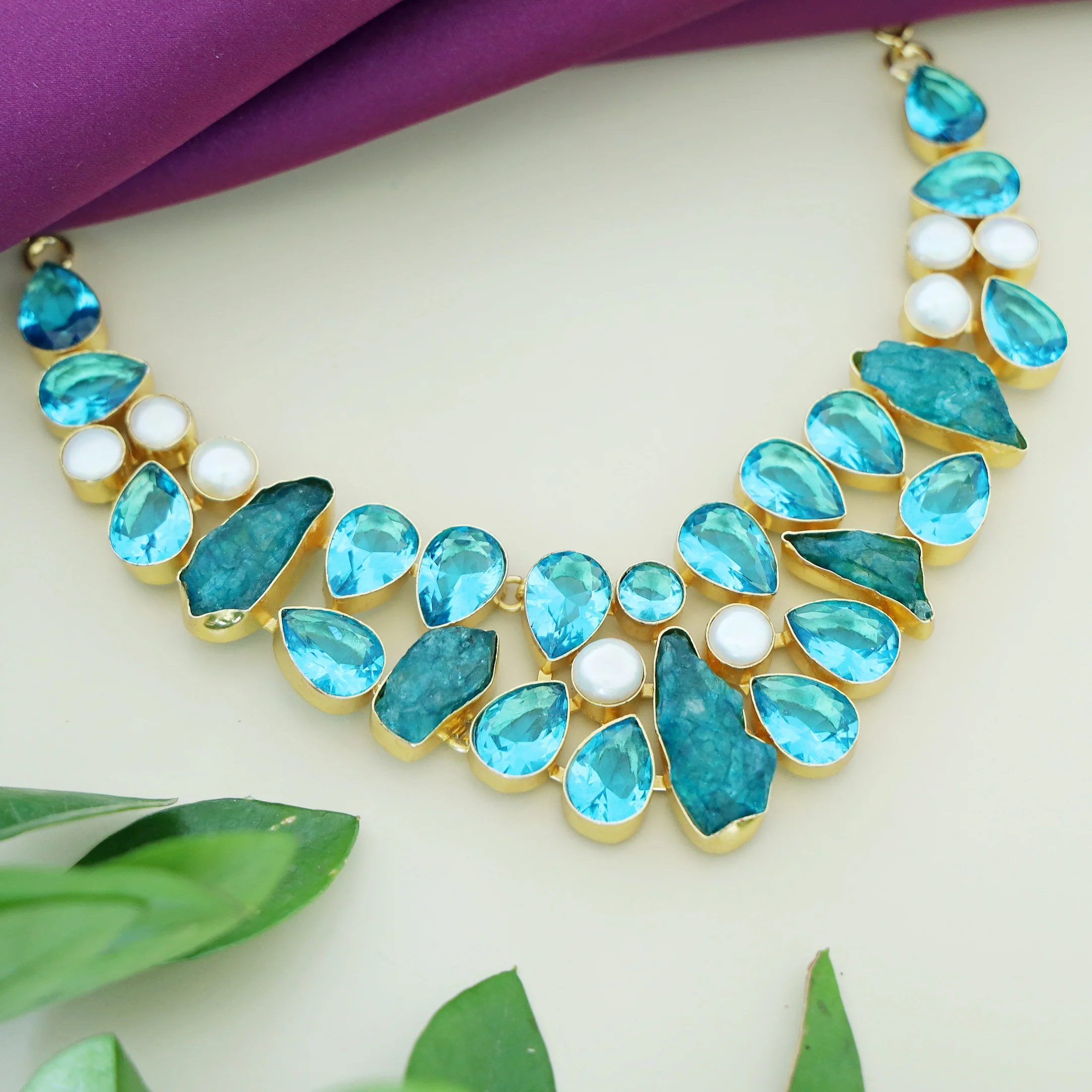 Sarina Neckpiece - Image 3