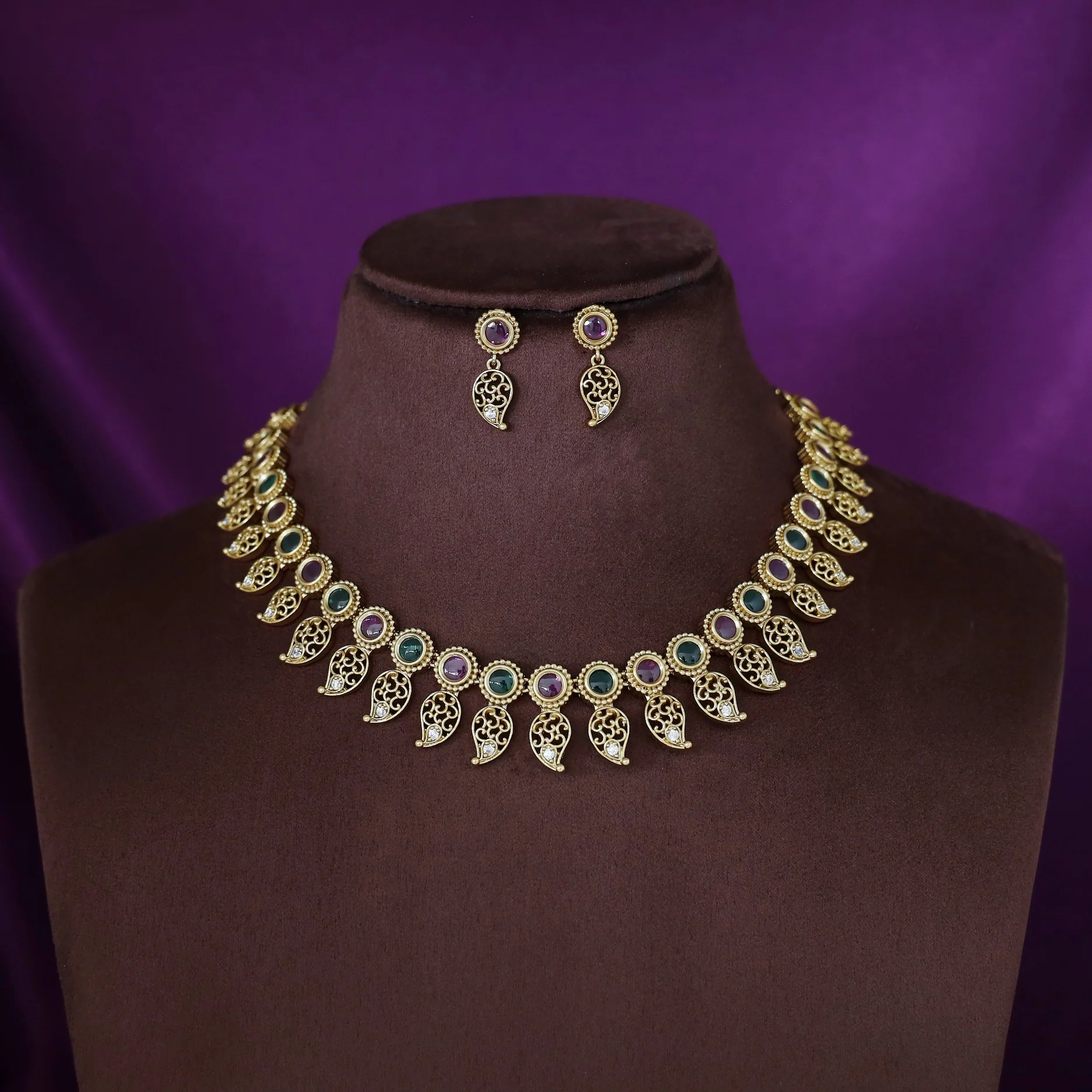 Sathvika Mango Short Neckpiece With Earring - Image 3