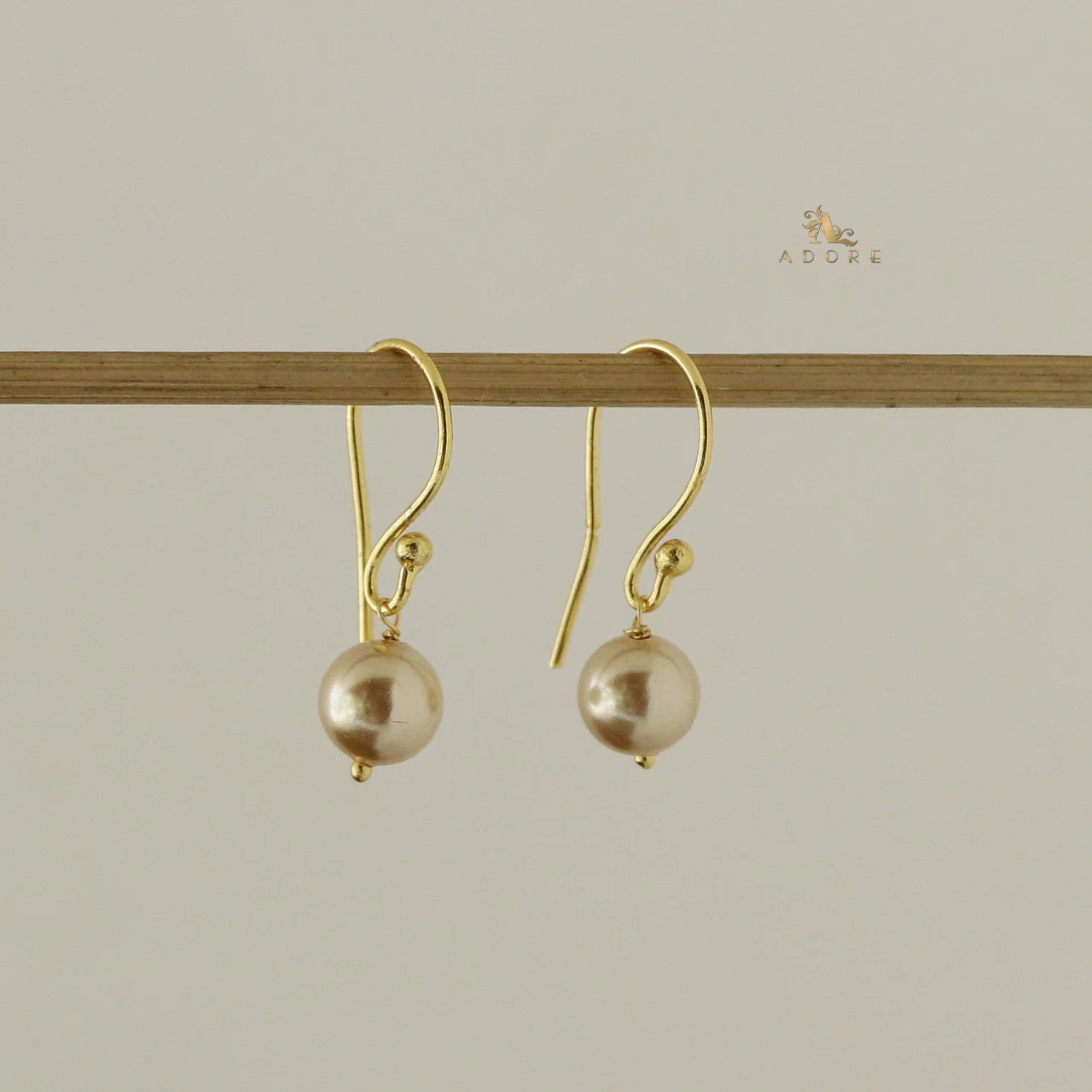Savannah Pearl Neckpiece With Drop - Image 11