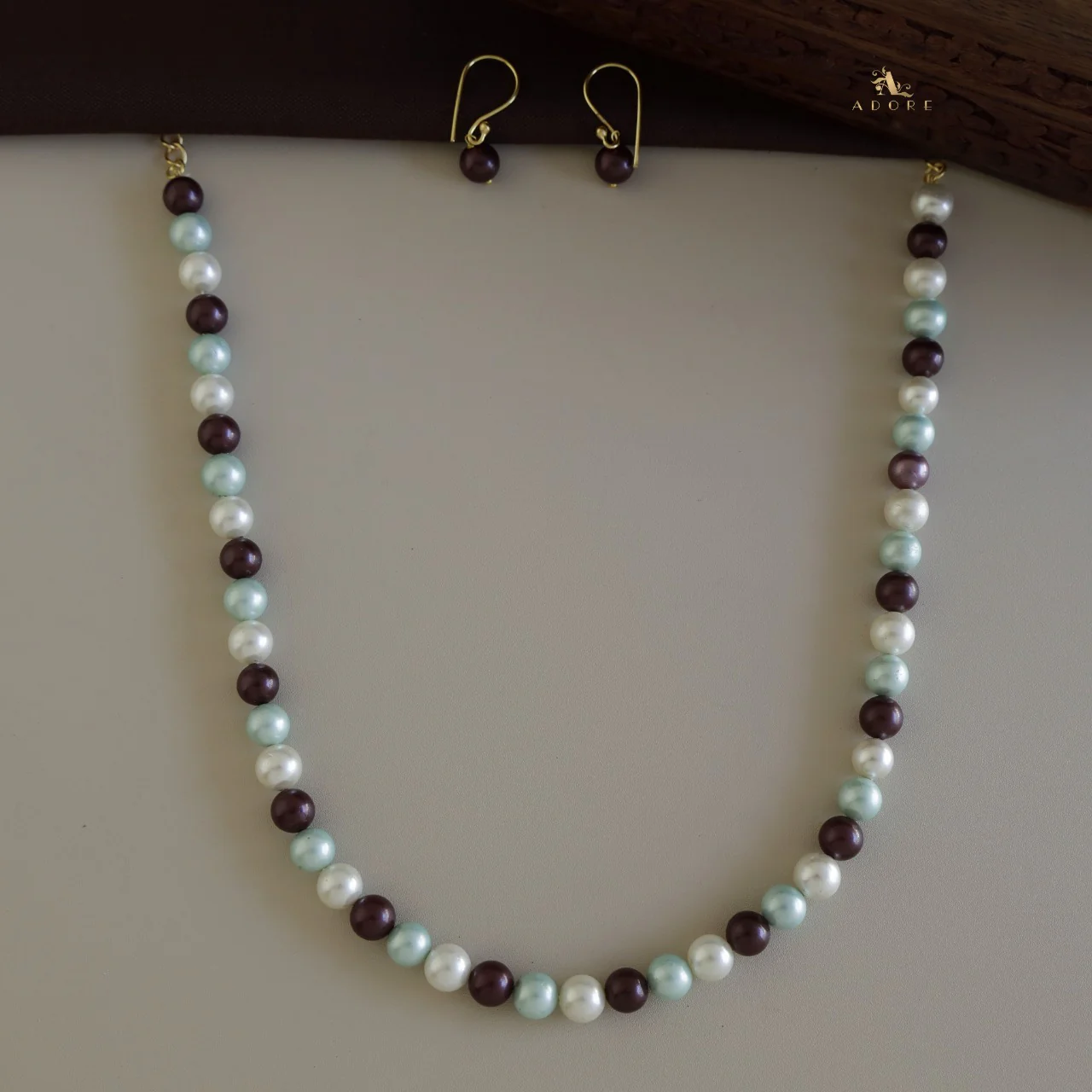 Savannah Pearl Neckpiece With Drop - Image 13