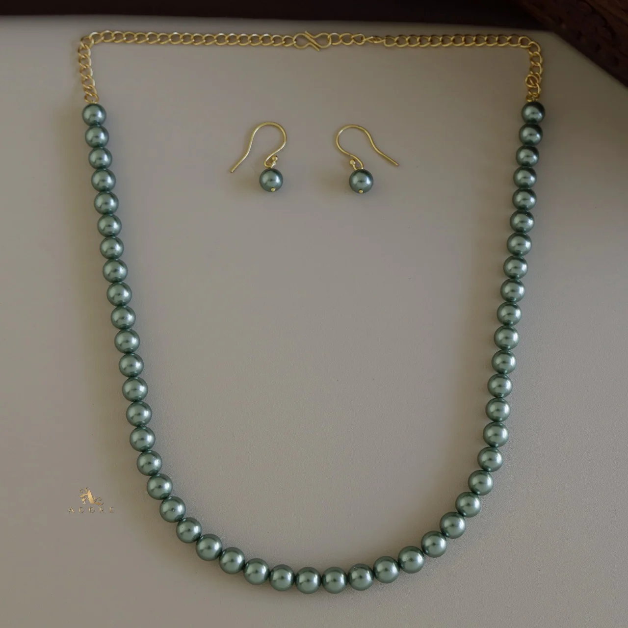 Savannah Pearl Neckpiece With Drop - Image 17