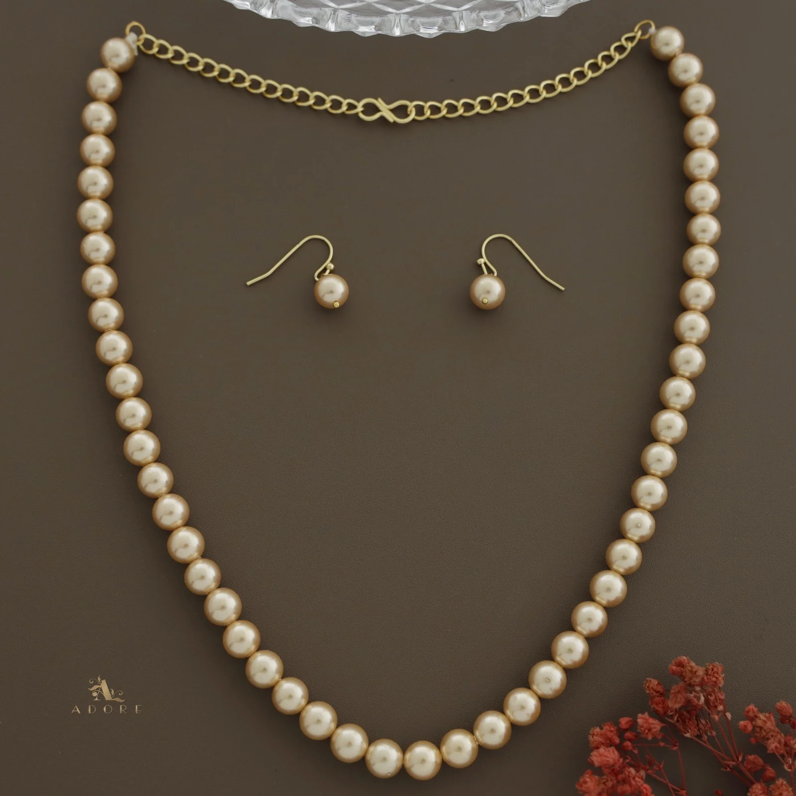 Savannah Pearl Neckpiece With Drop - Image 25