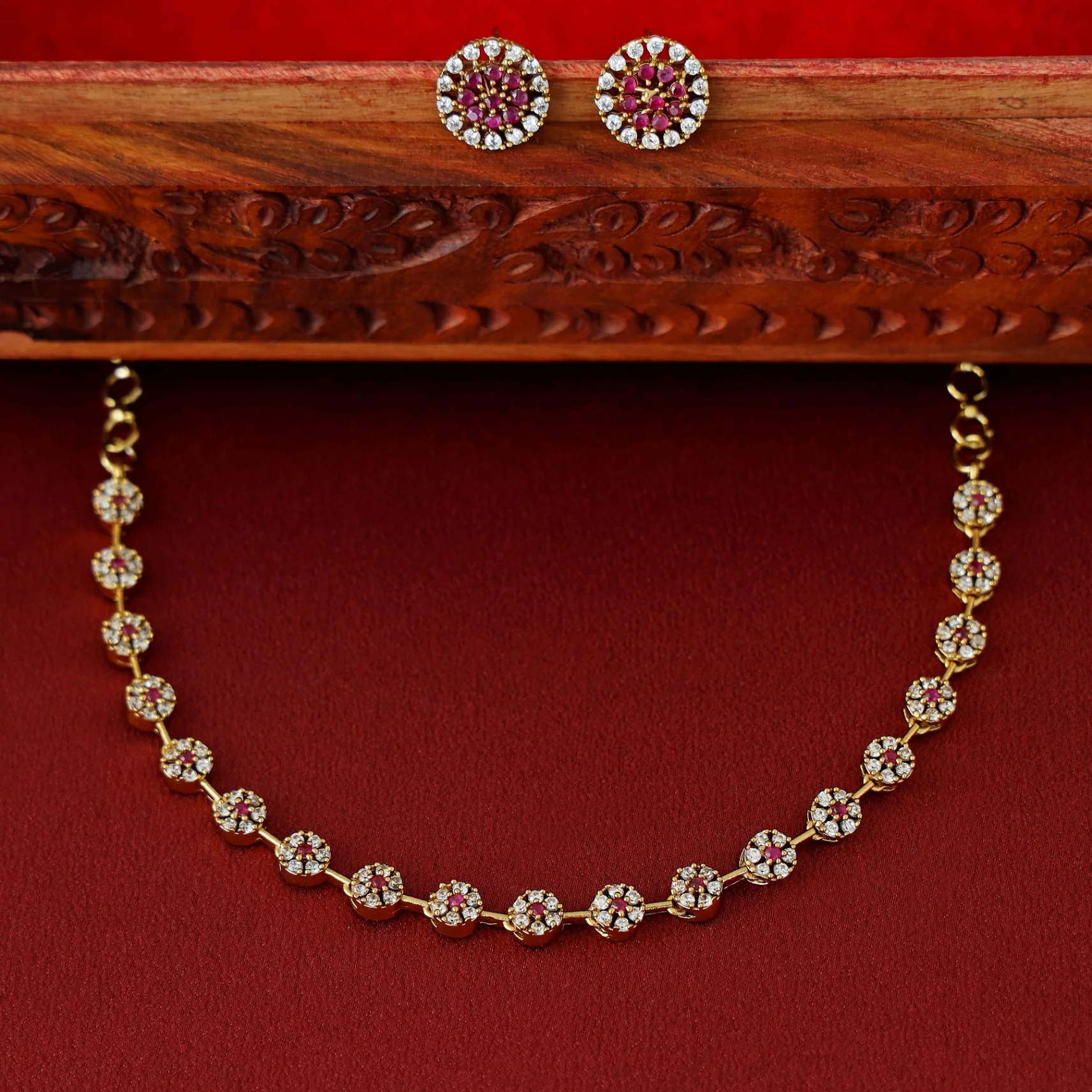 Sayali Flower AD Neckpiece With Stud - Image 10