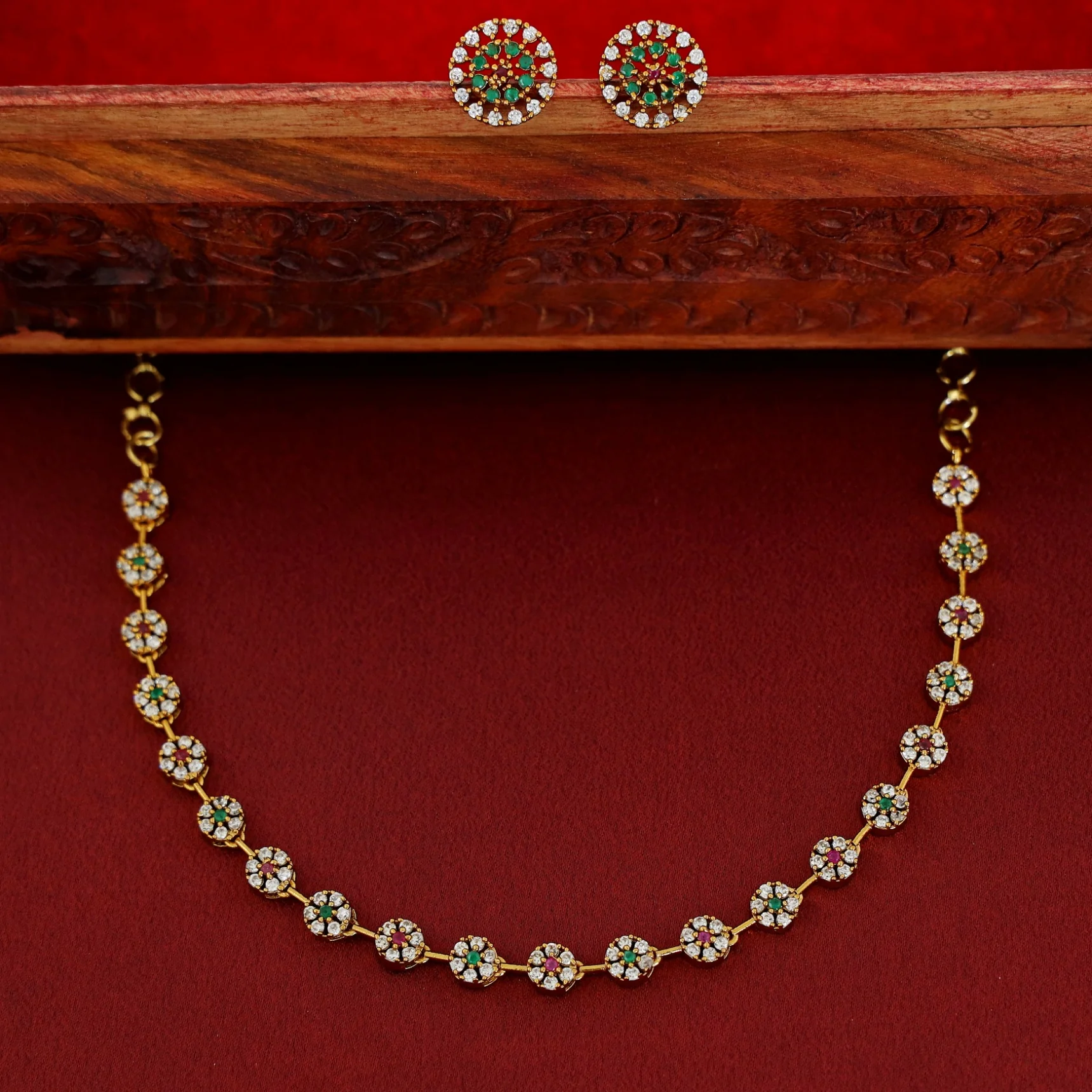 Sayali Flower AD Neckpiece With Stud - Image 14