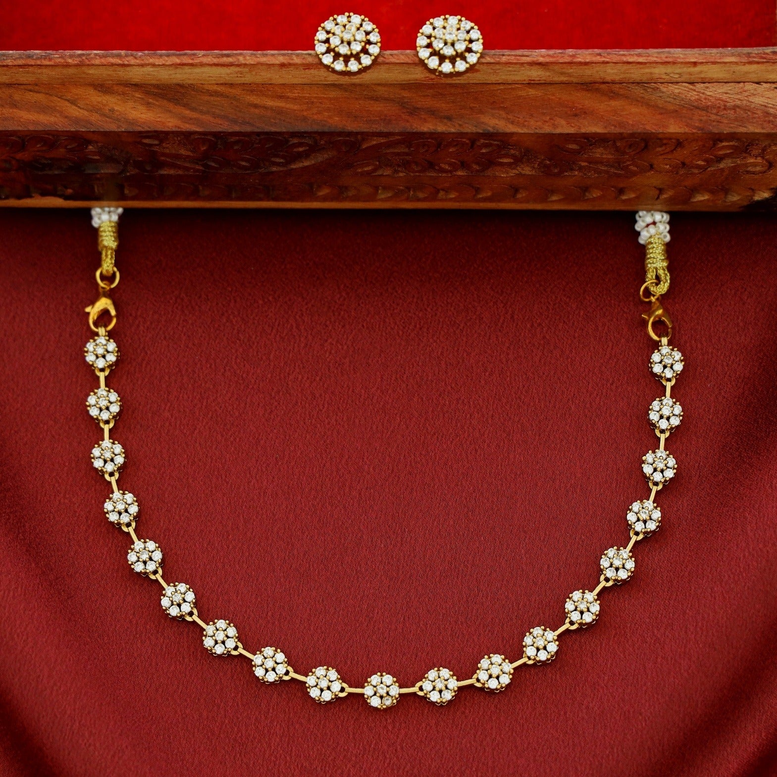 Sayali Flower AD Neckpiece With Stud - Image 36