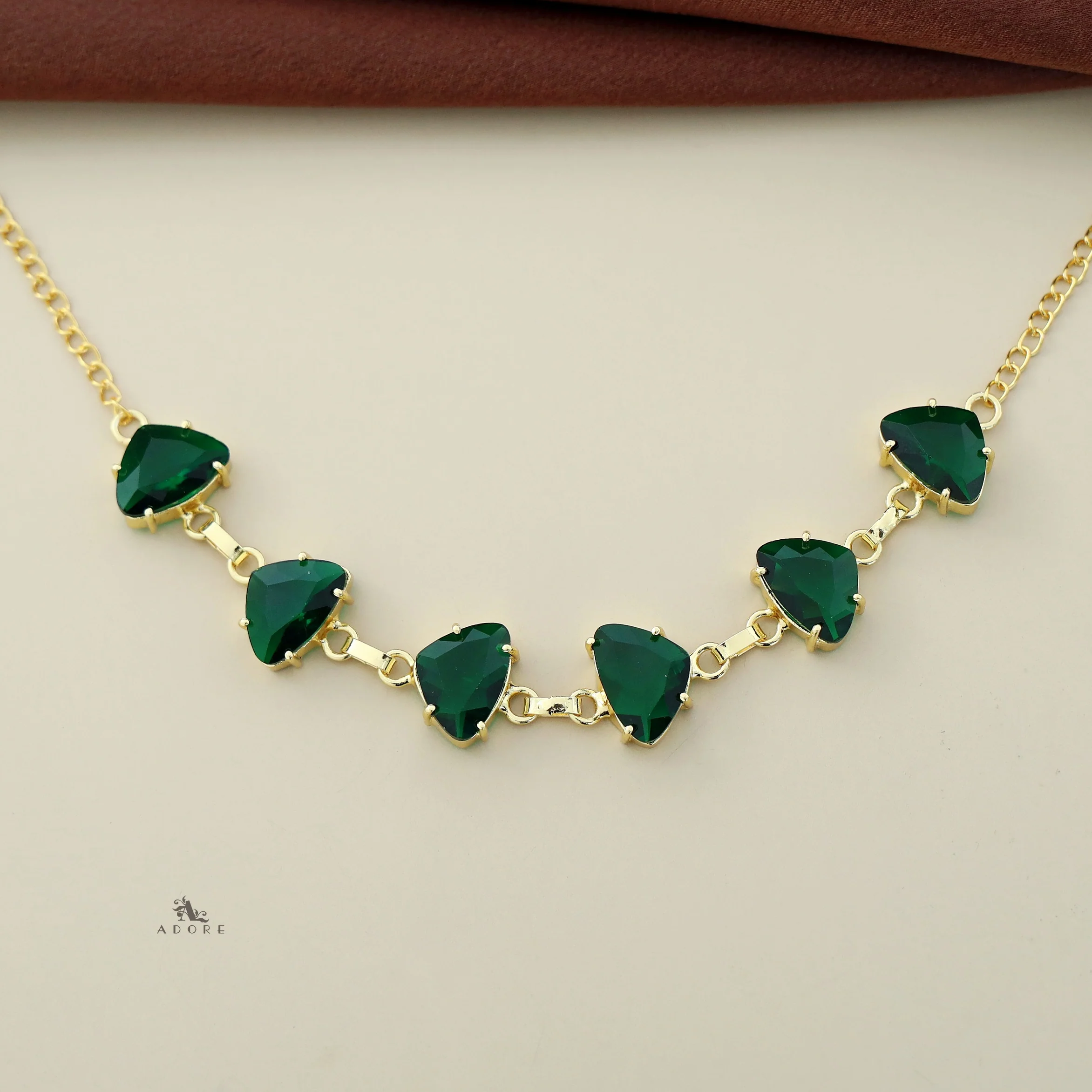 Ina Curvy Triangle Glossy Stone Short Neckpiece - Image 6