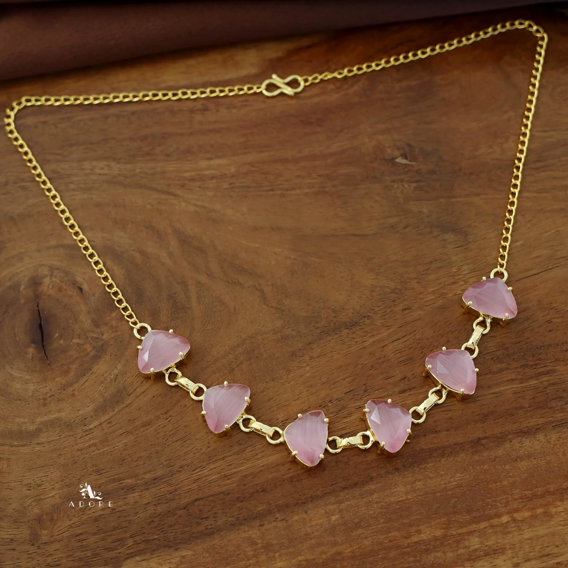 Ina Curvy Triangle Glossy Stone Short Neckpiece - Image 9