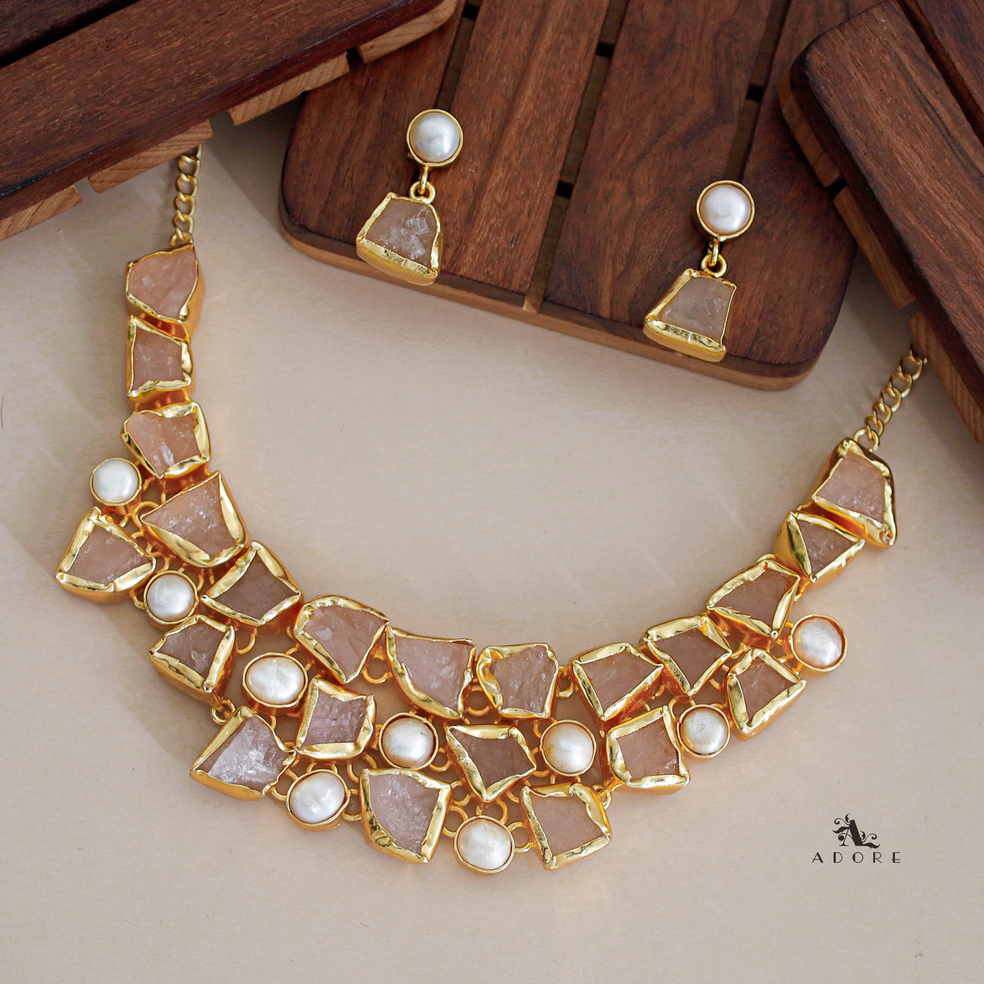 Scarlett Raw Stone + Pearl Neckpiece With Earring - Image 11