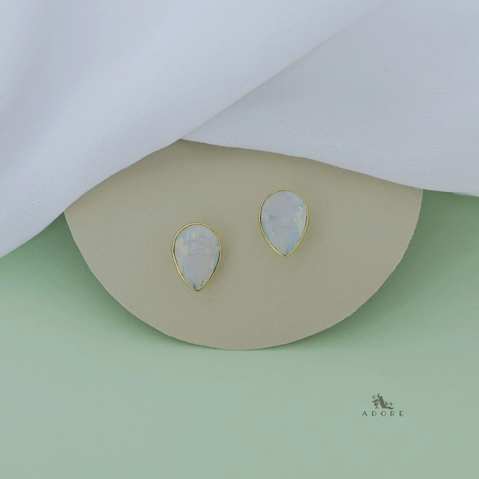 Seira Rain Drop Glossy Stud - Image 12