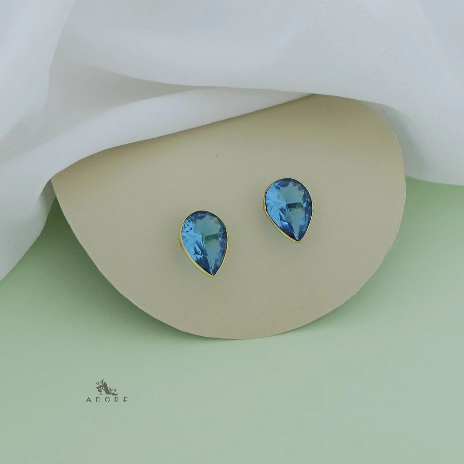Seira Rain Drop Glossy Stud - Image 4