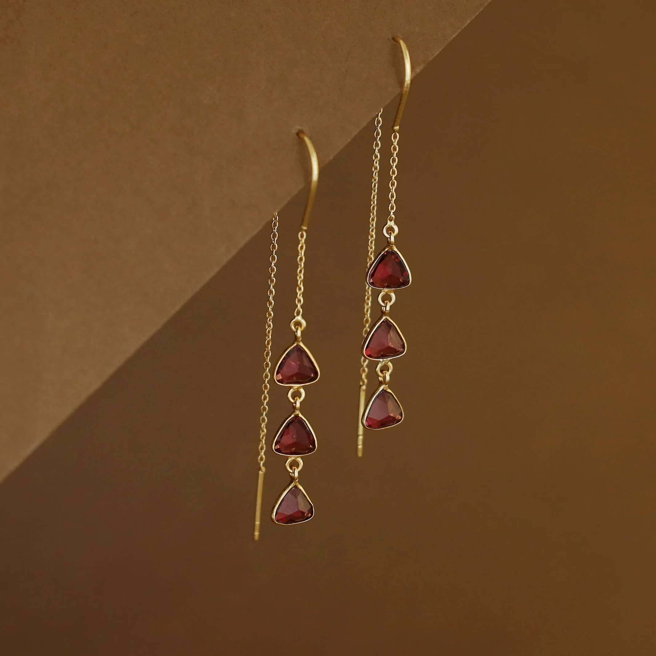 Serin Tri Glossy Curved Triangle Needle And Thread Earring - Image 2