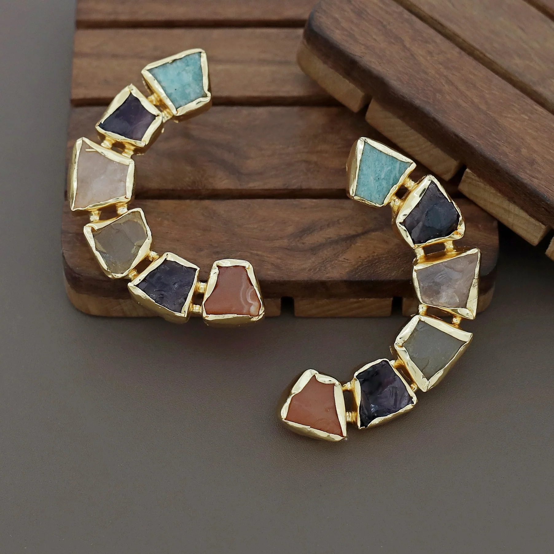 Sessa C Shape Raw Stone Earring - Image 11