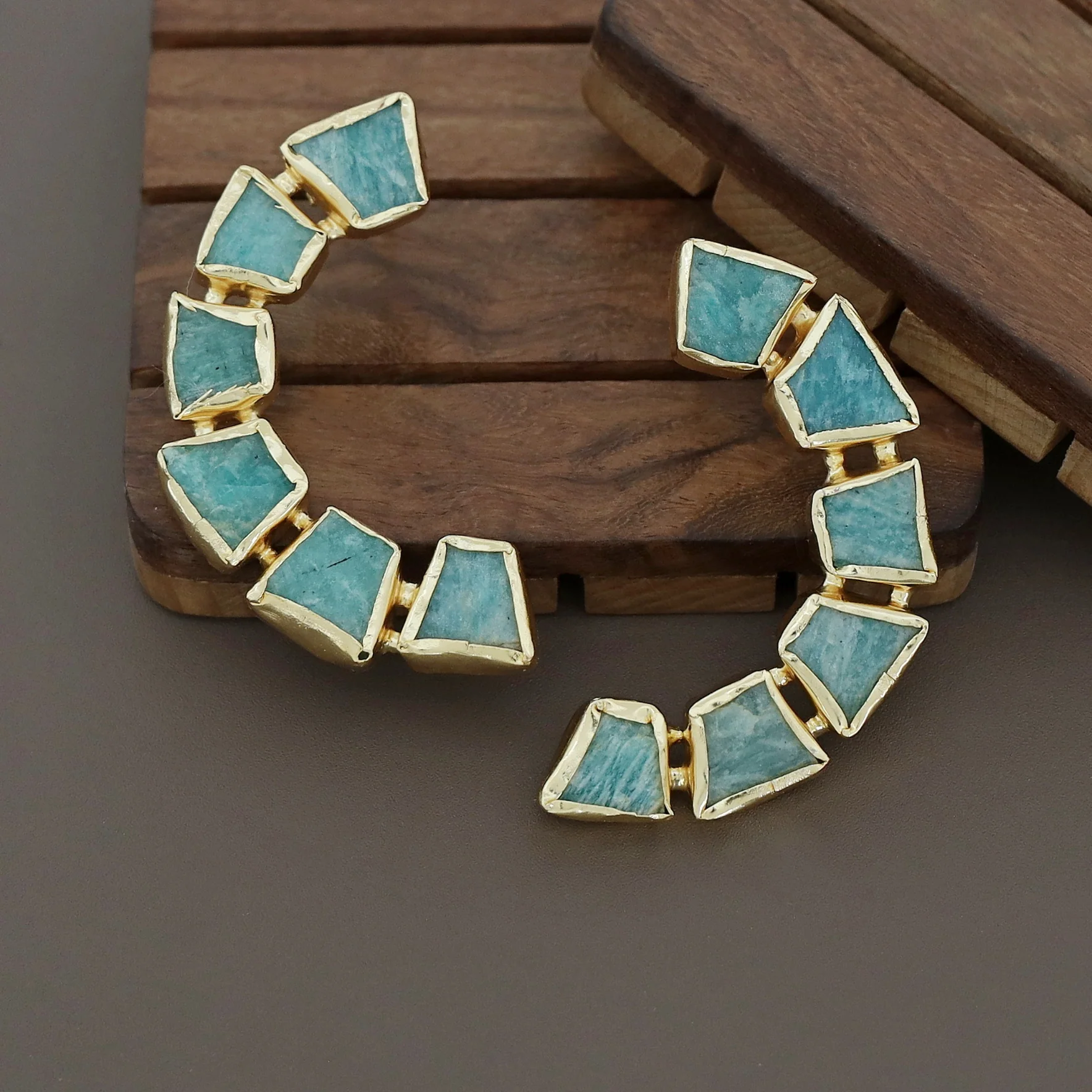Sessa C Shape Raw Stone Earring - Image 3