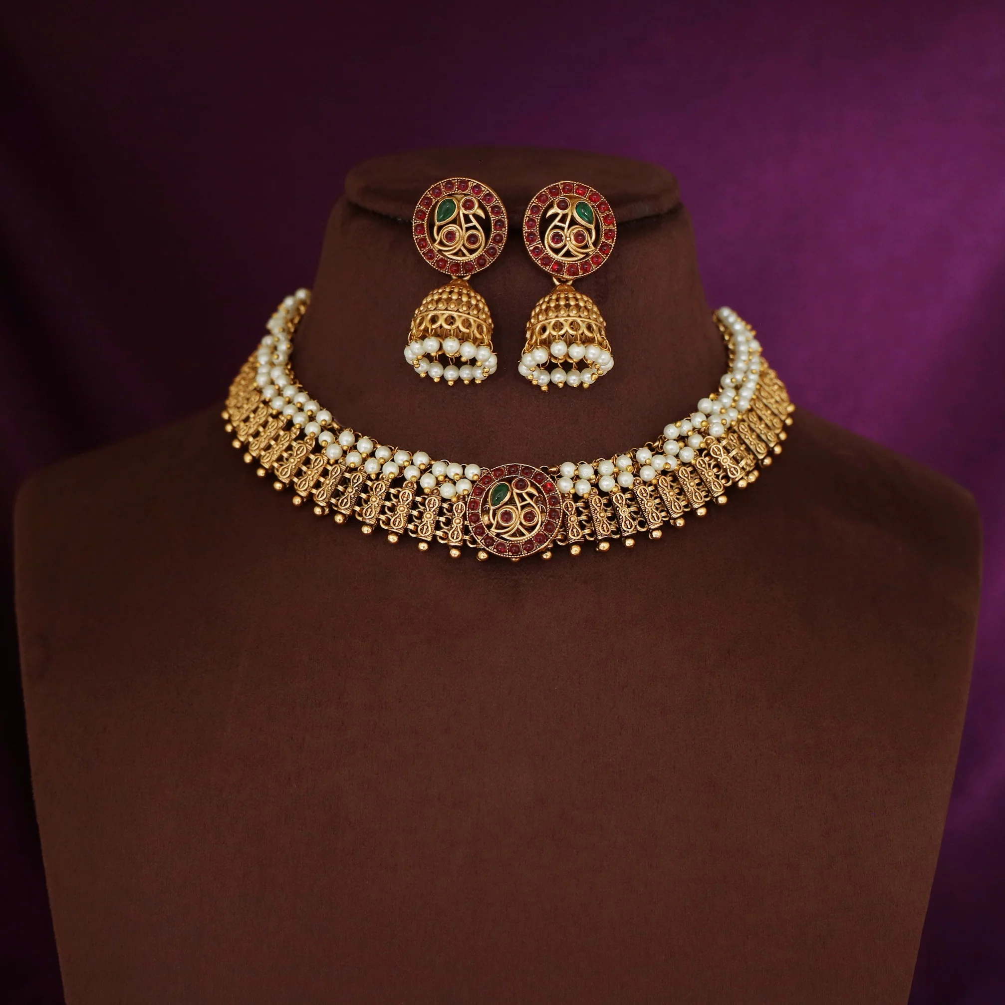 Shanavi Golden Mayura Pearl Short Neckpiece with Earring - Image 2