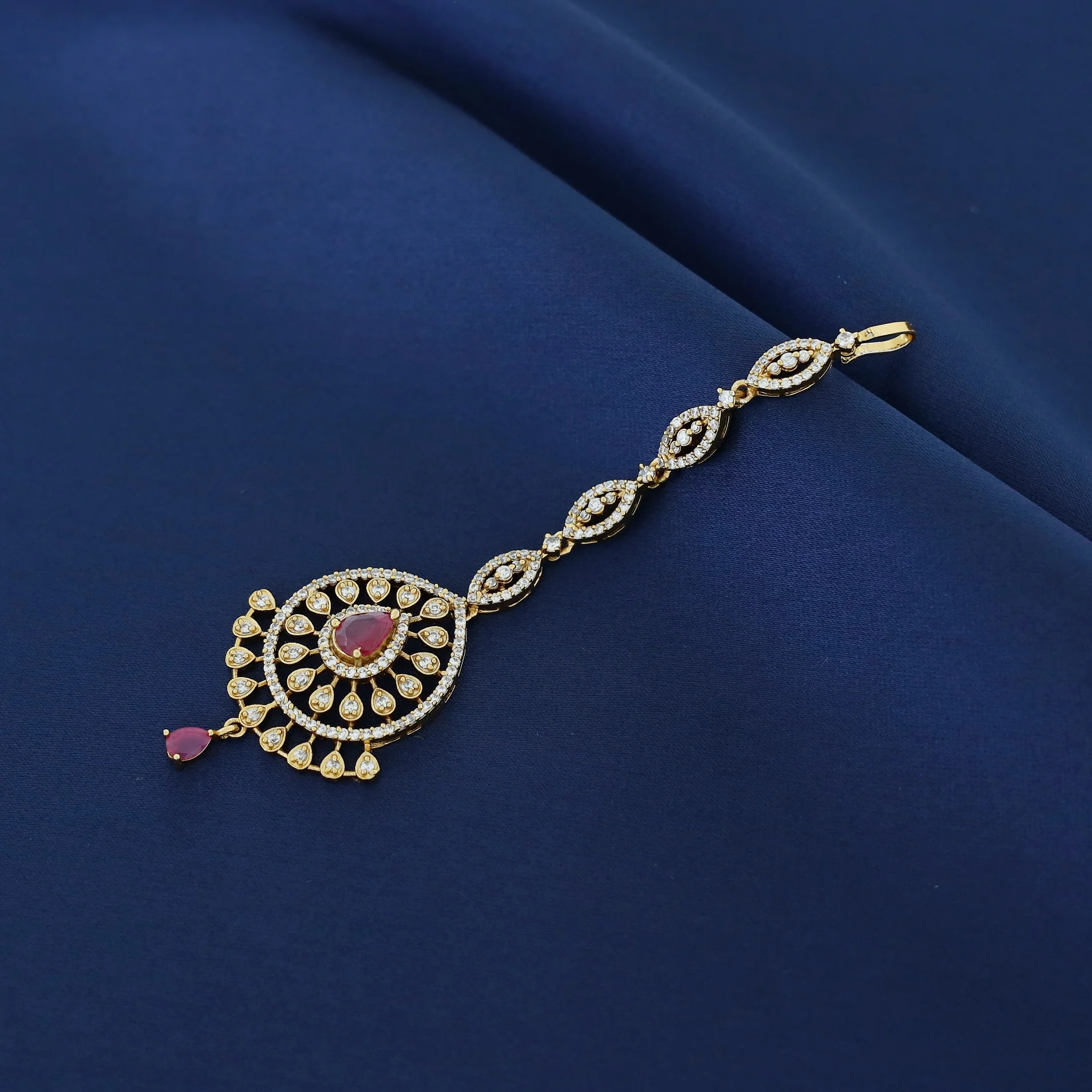 Shanaya AD Stone Drop Tikka - Image 4