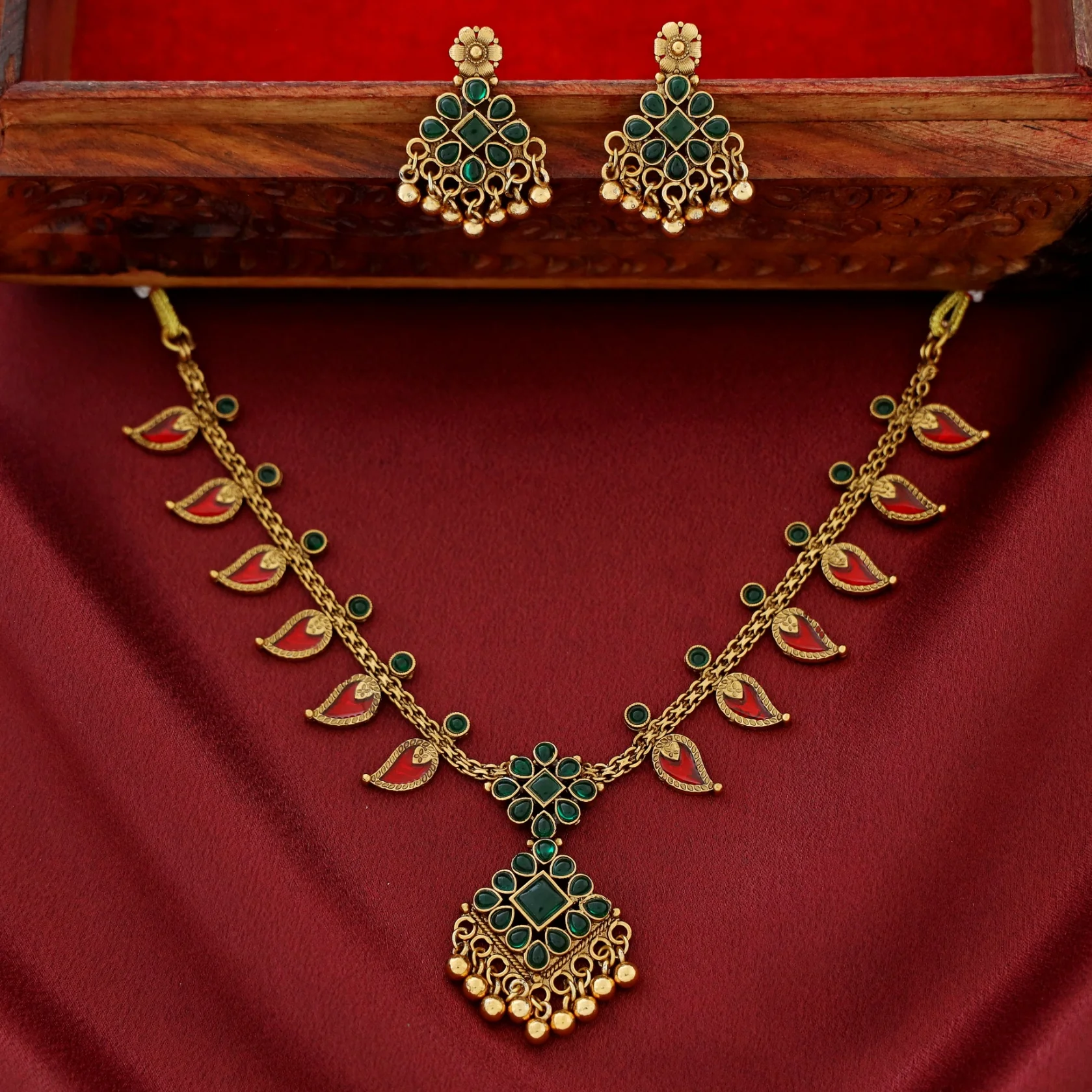 Sharini Mango Floral Golden Ball Neckpiece With Earring - Image 3