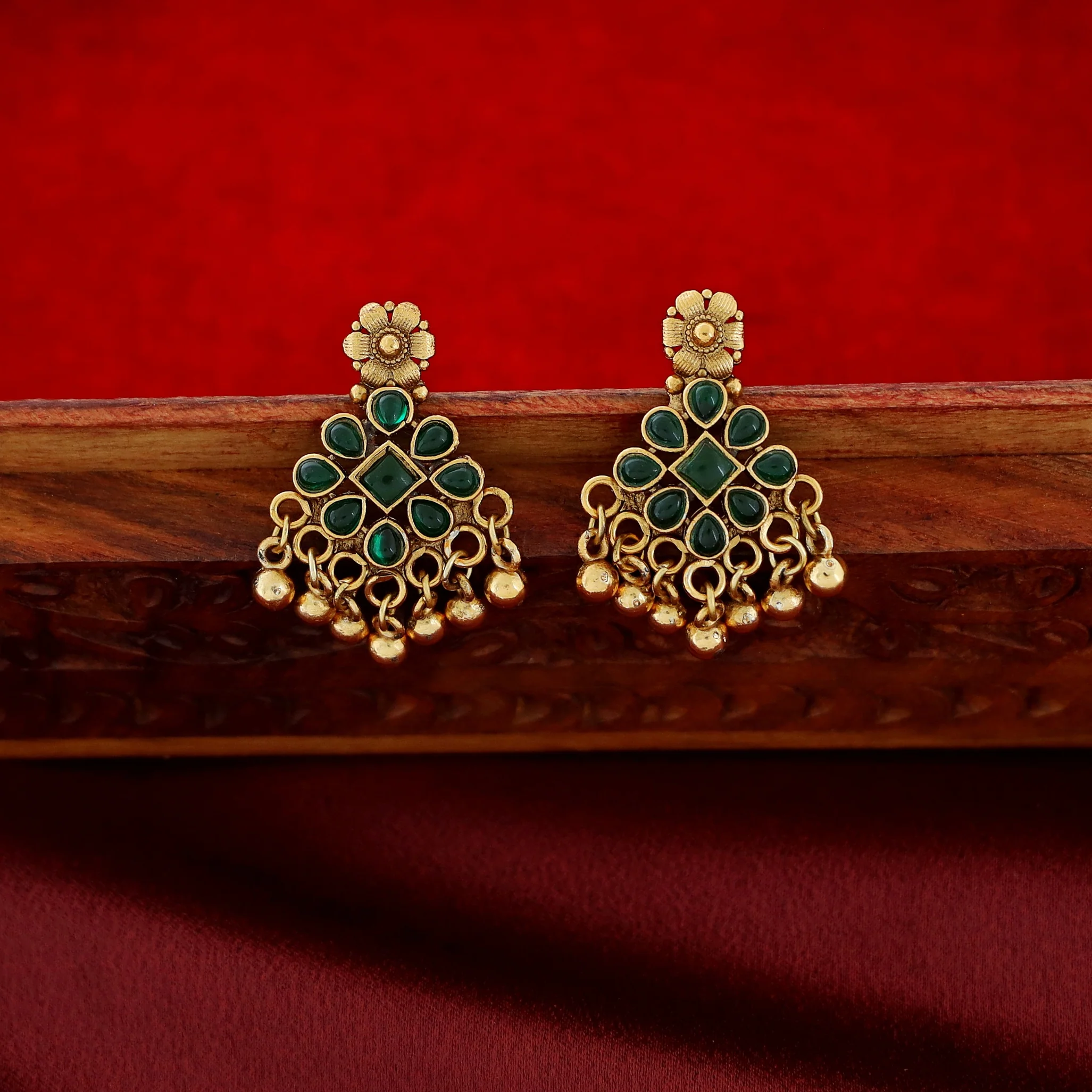 Sharini Mango Floral Golden Ball Neckpiece With Earring - Image 7