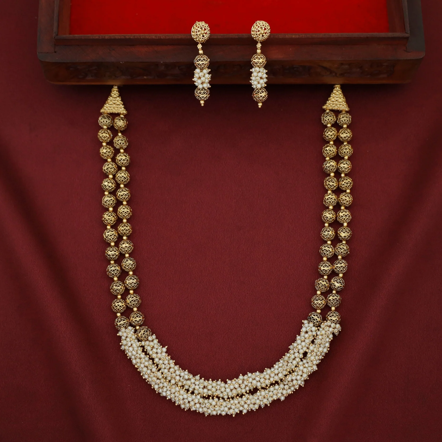 Sheba Golden Ball 2 Layer Cluster Pearl Neckpiece With Earring - Image 3
