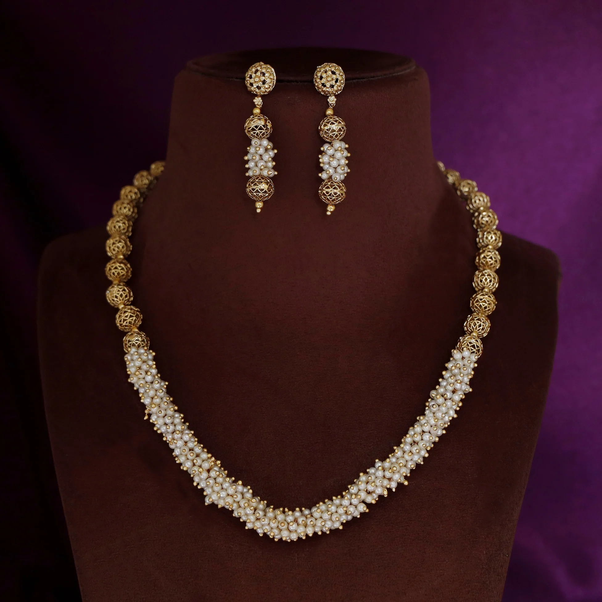 Sheba Golden Ball Cluster Pearl Neckpiece With Earring - Image 2