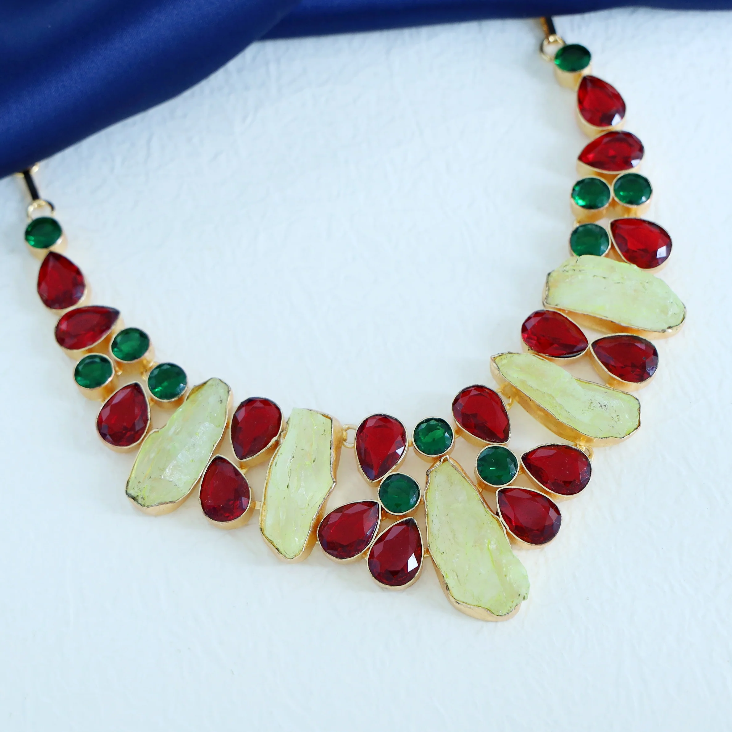 Sheerah Neckpiece - Image 2