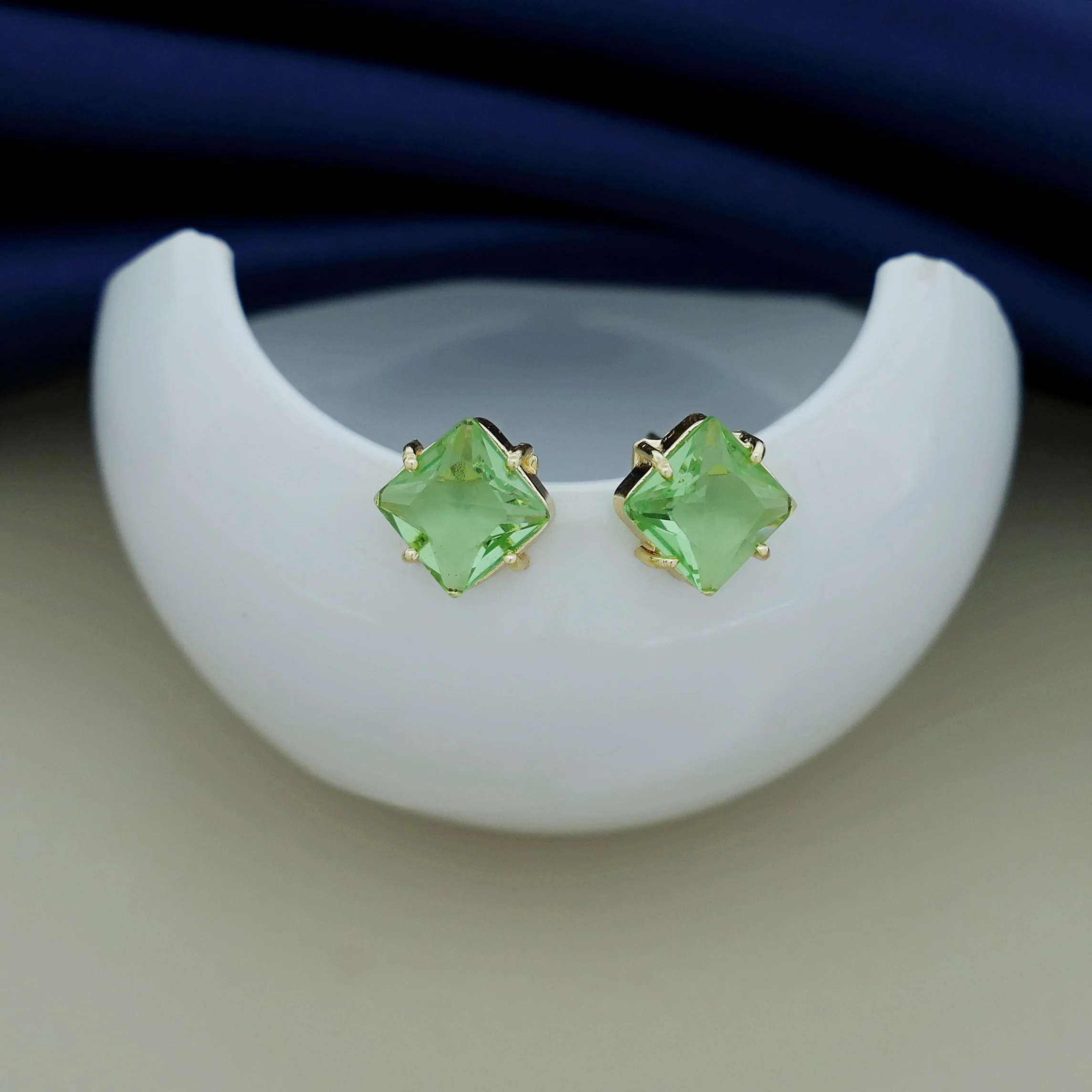 Shibani Diamond Glossy Stud - Image 13