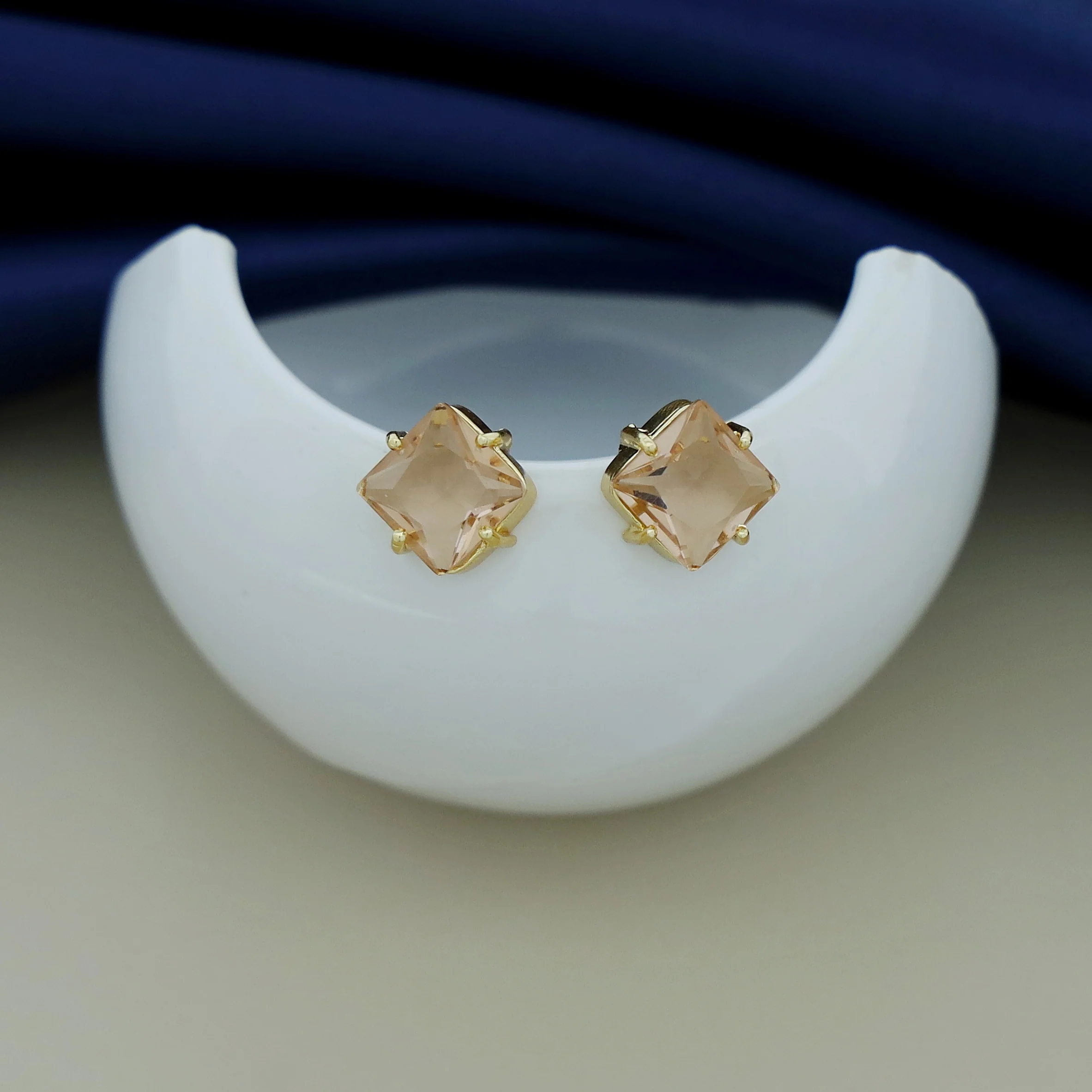 Shibani Diamond Glossy Stud - Image 15