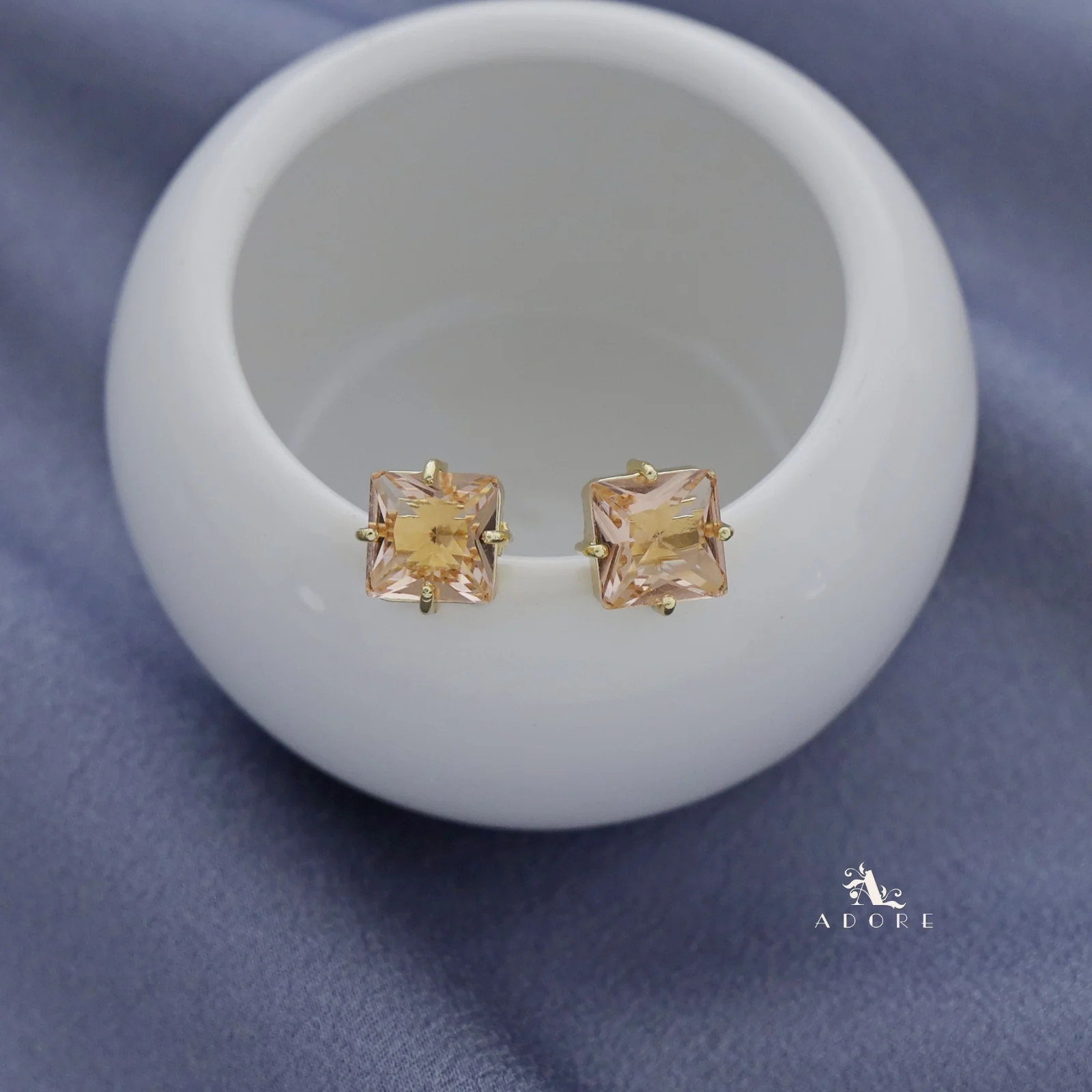Shibani Diamond Glossy Stud - Image 18