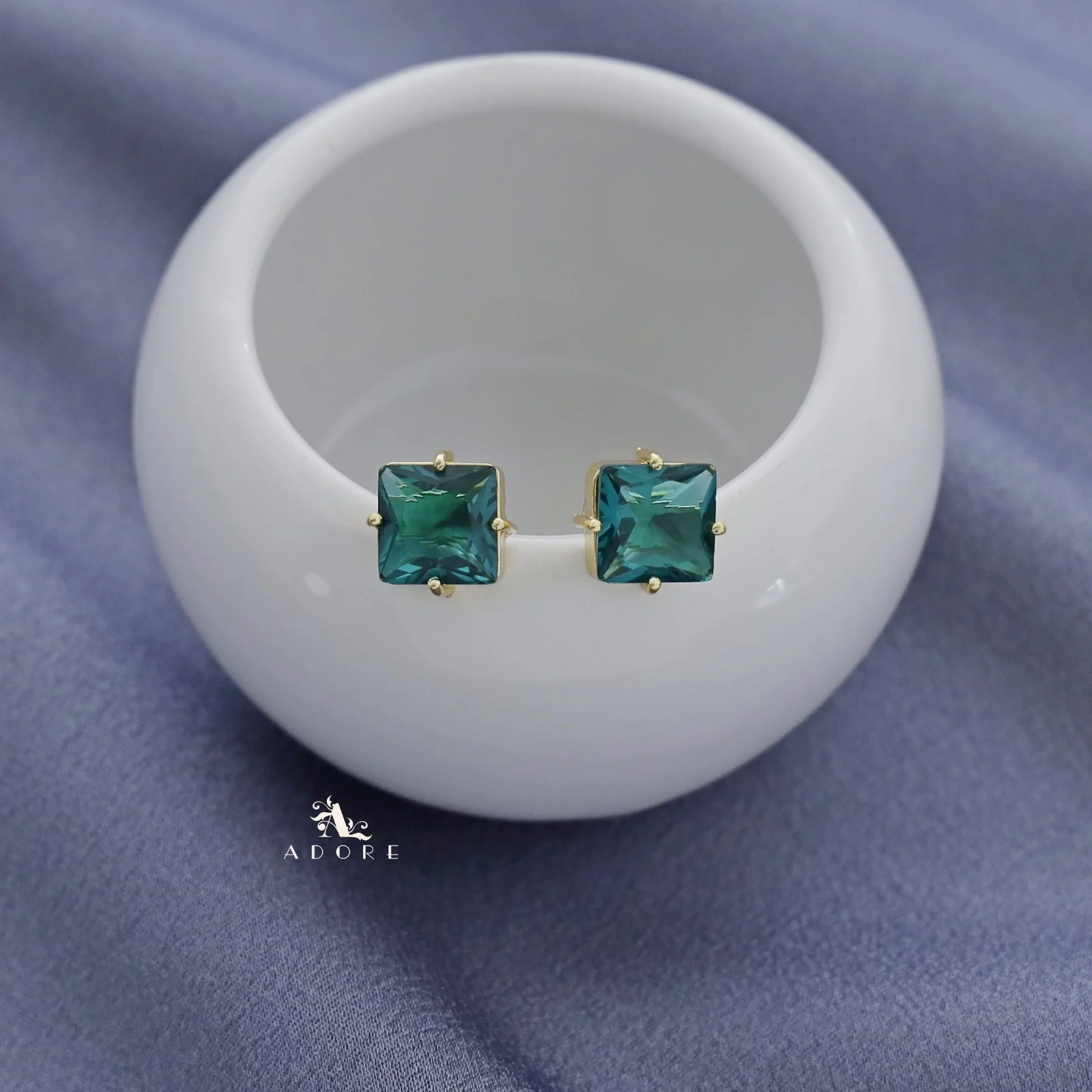 Shibani Diamond Glossy Stud - Image 19