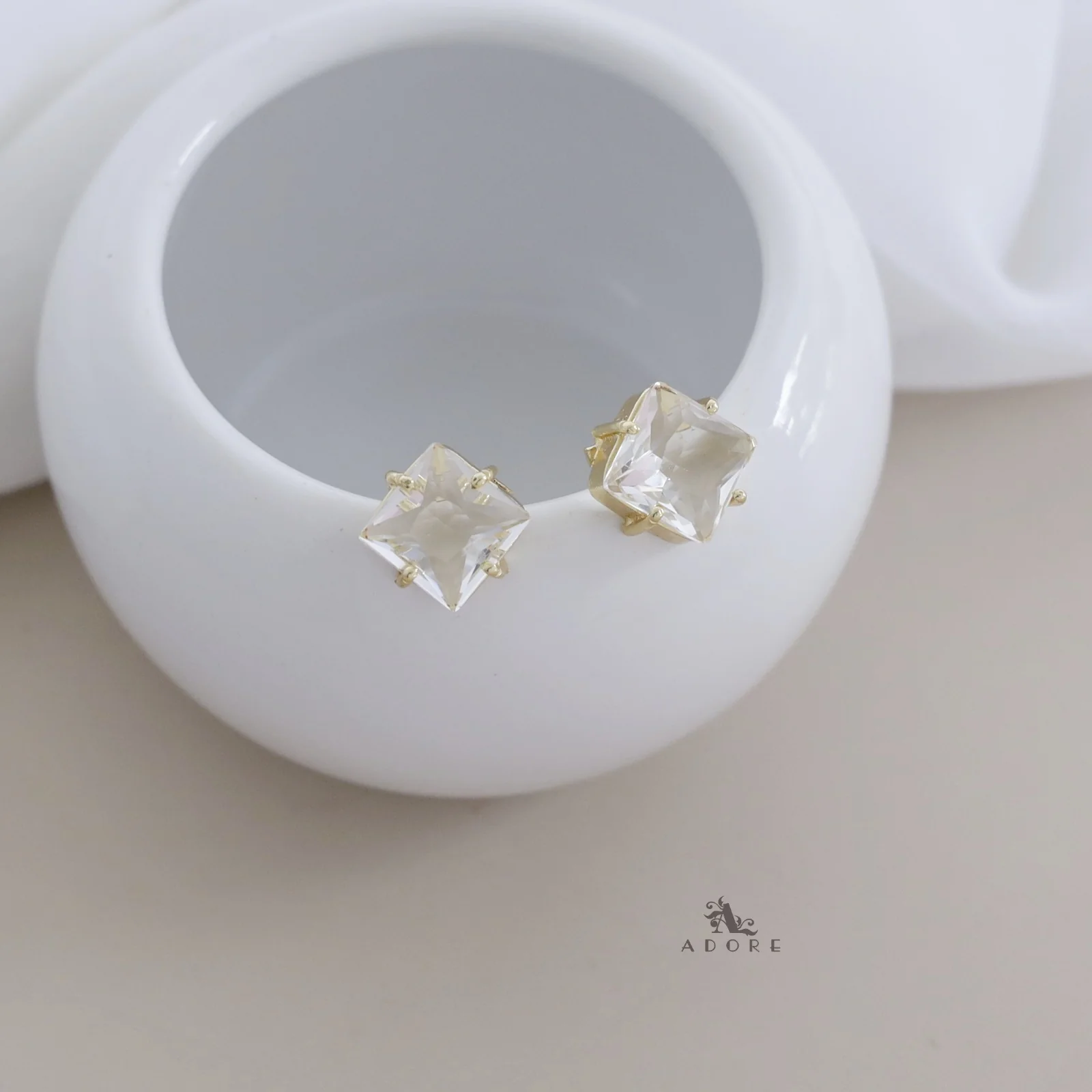 Shibani Diamond Glossy Stud - Image 21