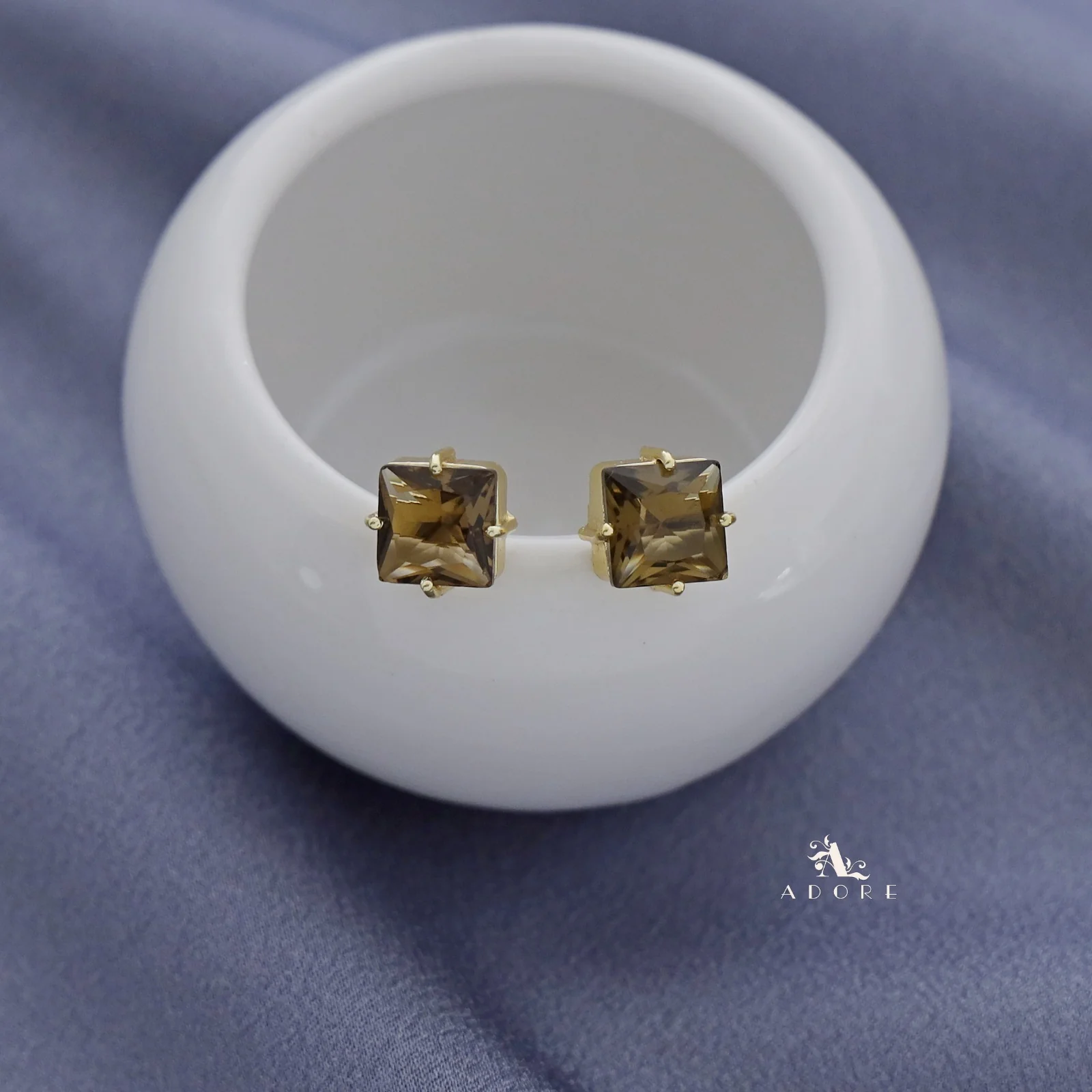 Shibani Diamond Glossy Stud - Image 22