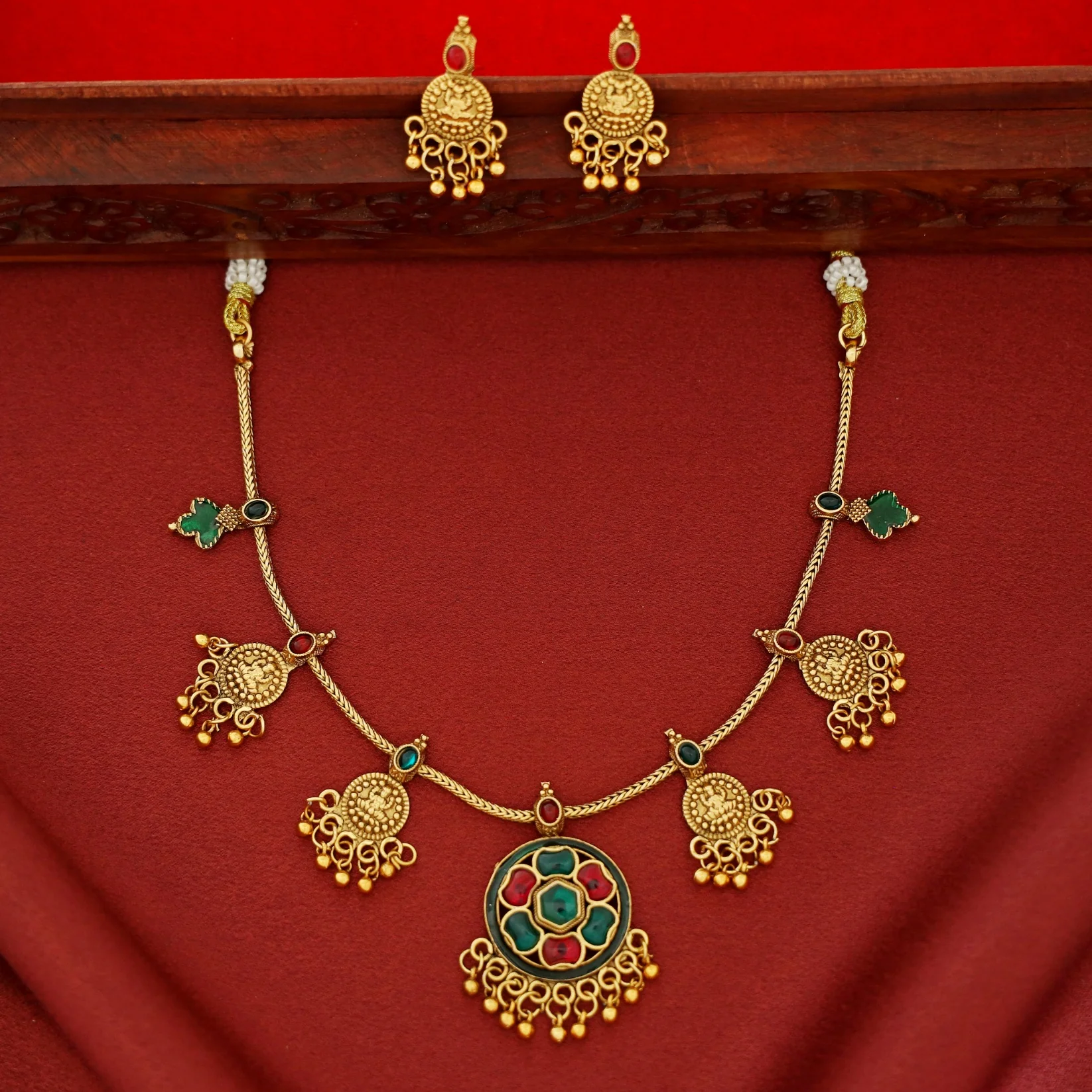 Shivani Devi Circle Flower Neckpiece With Earring - Image 2