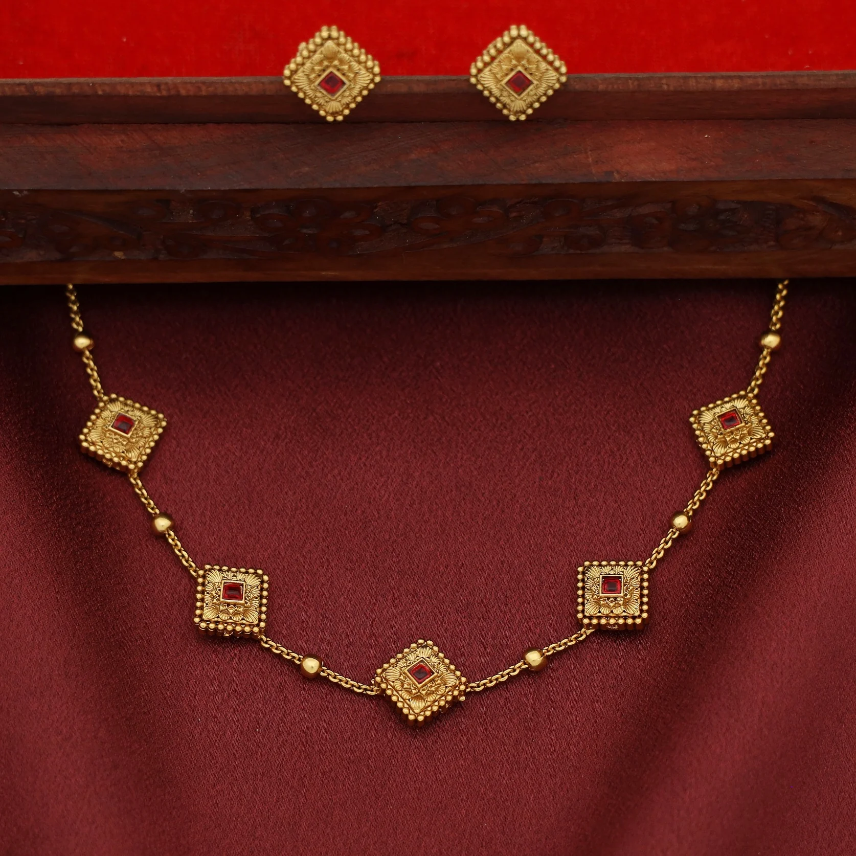 Shrisa Diamond Golden Ball Choker With Stud - Image 6