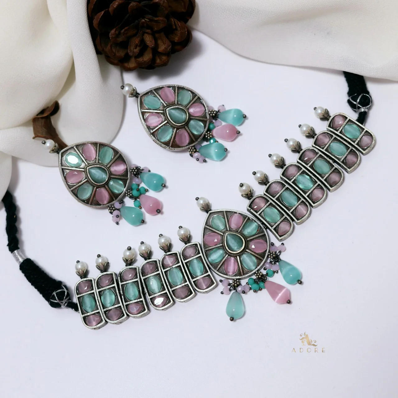 Shubhagni Choker With Earring - Image 4