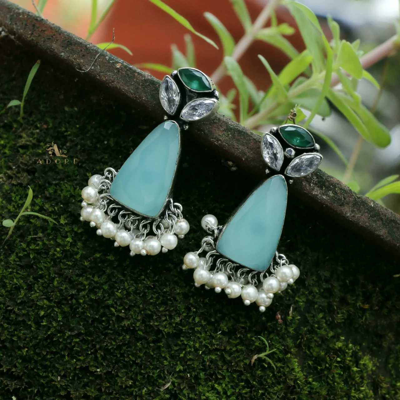 Siera Glossy With Pearl Earring - Image 10
