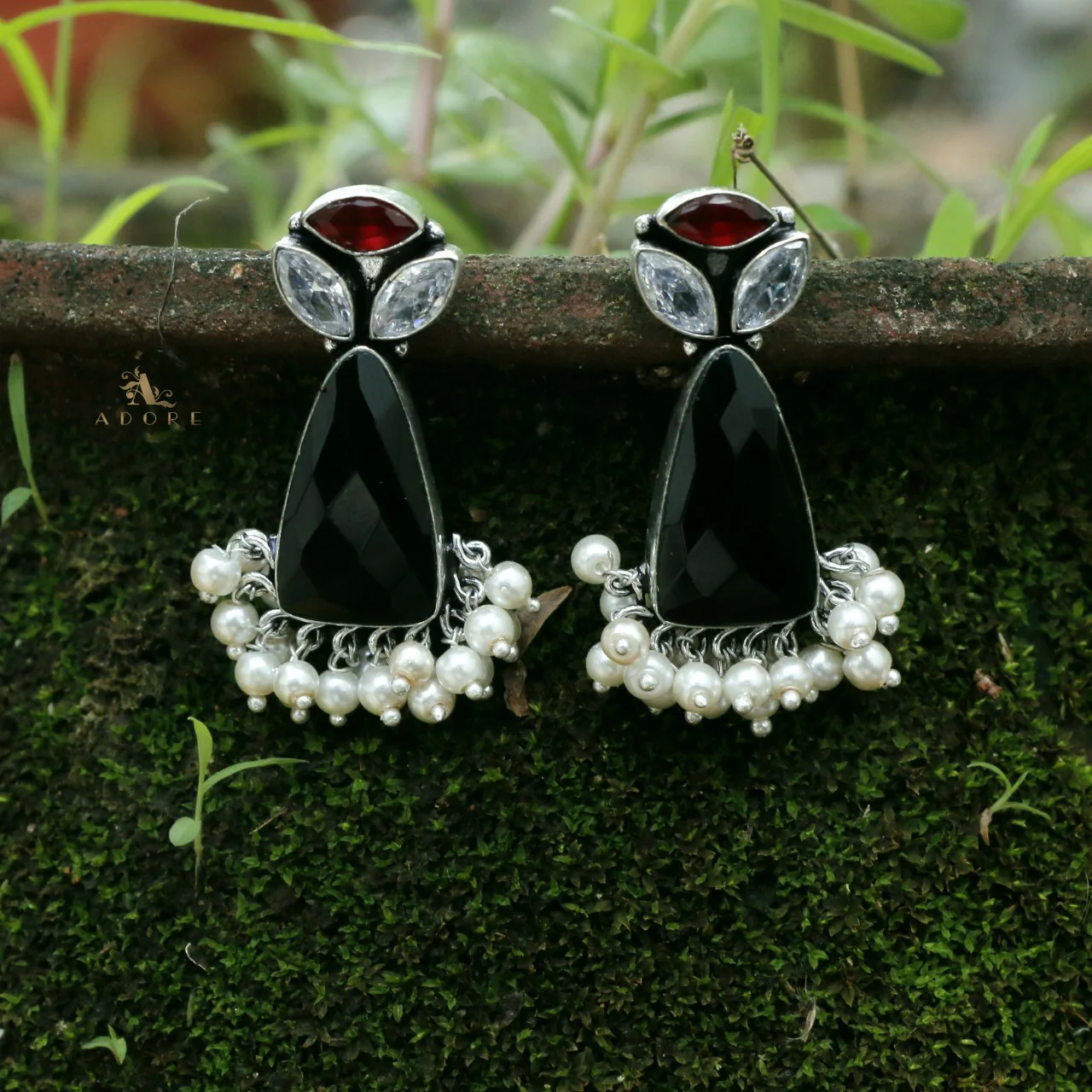 Siera Glossy With Pearl Earring - Image 11