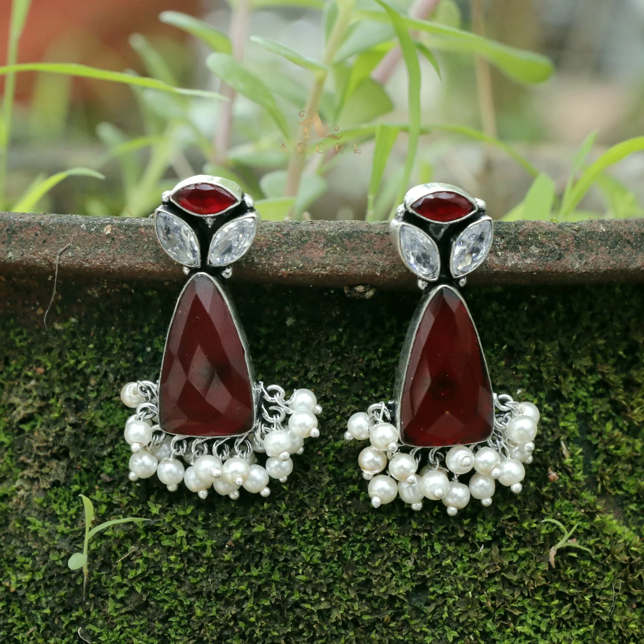 Siera Glossy With Pearl Earring - Image 15