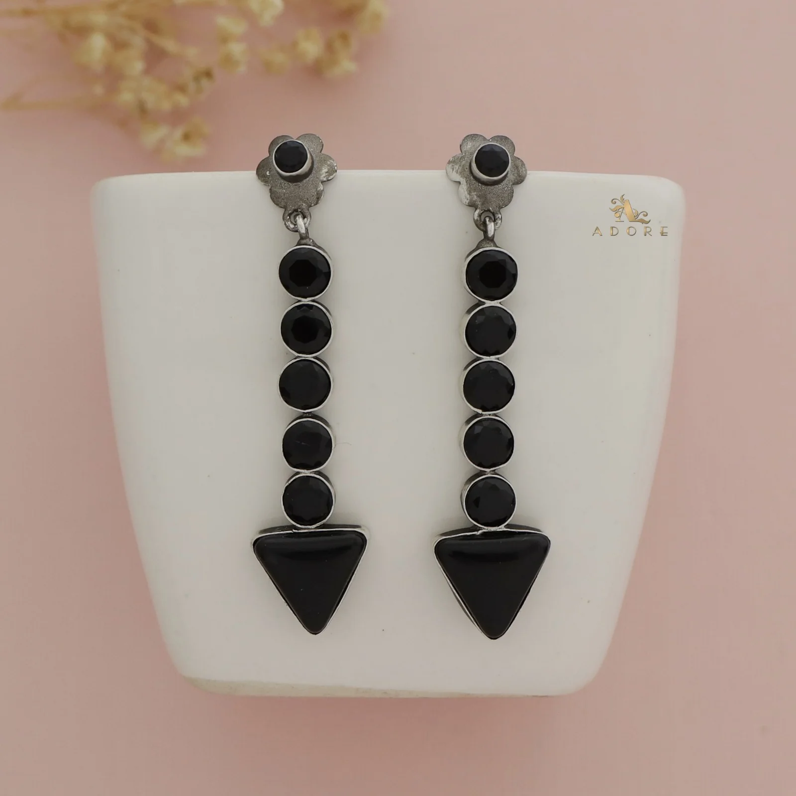 Silver Glossy Flower Arrow Earring - Image 2