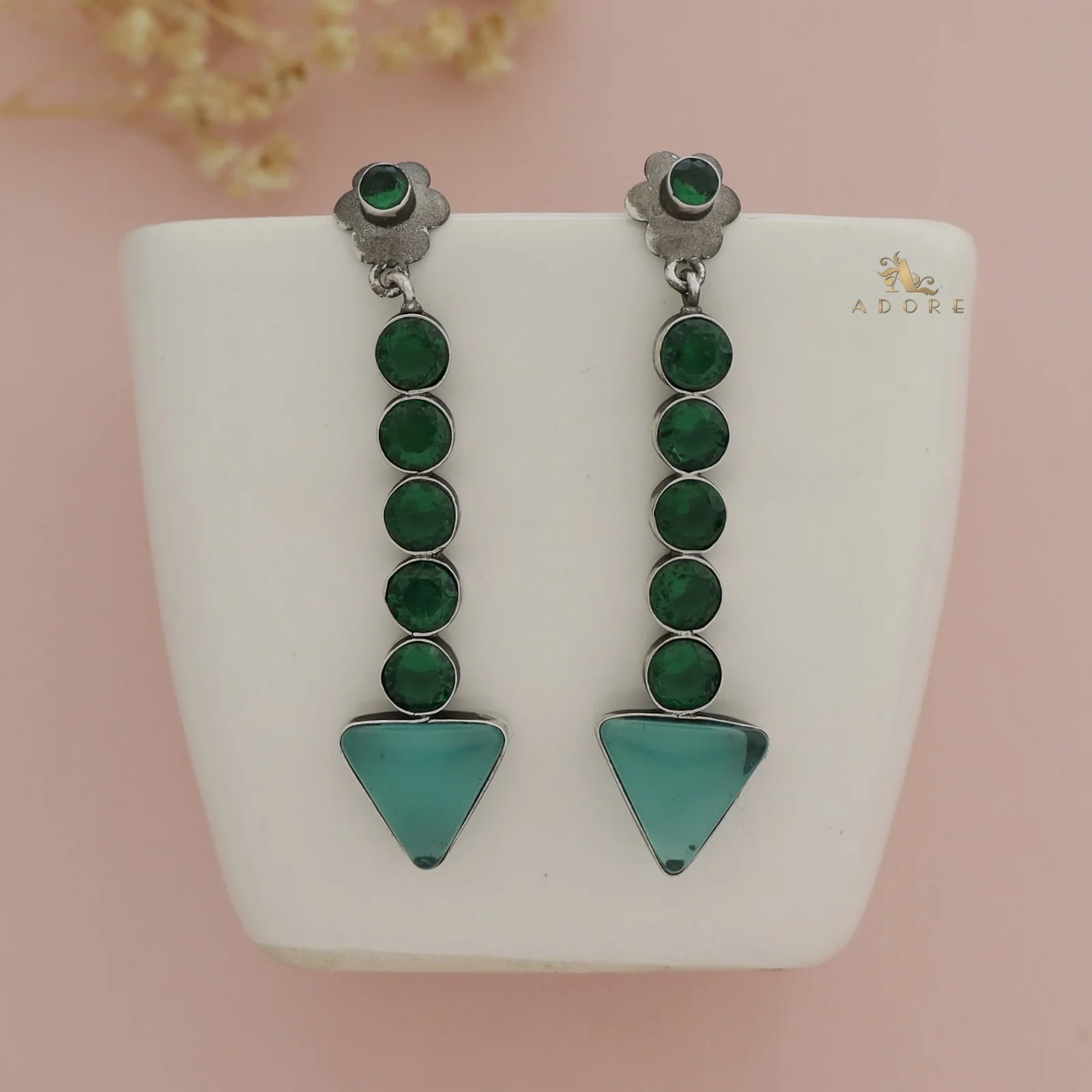 Silver Glossy Flower Arrow Earring - Image 6